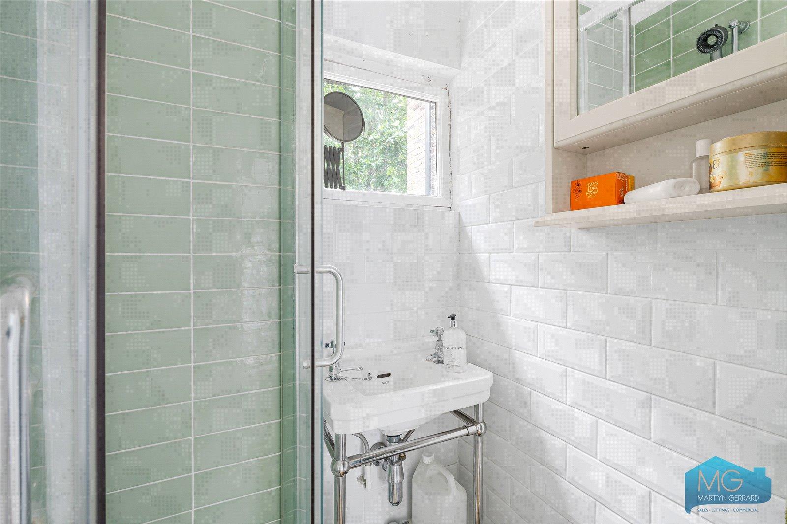 3 bedroom Apartment for sale - Martyn Gerrard