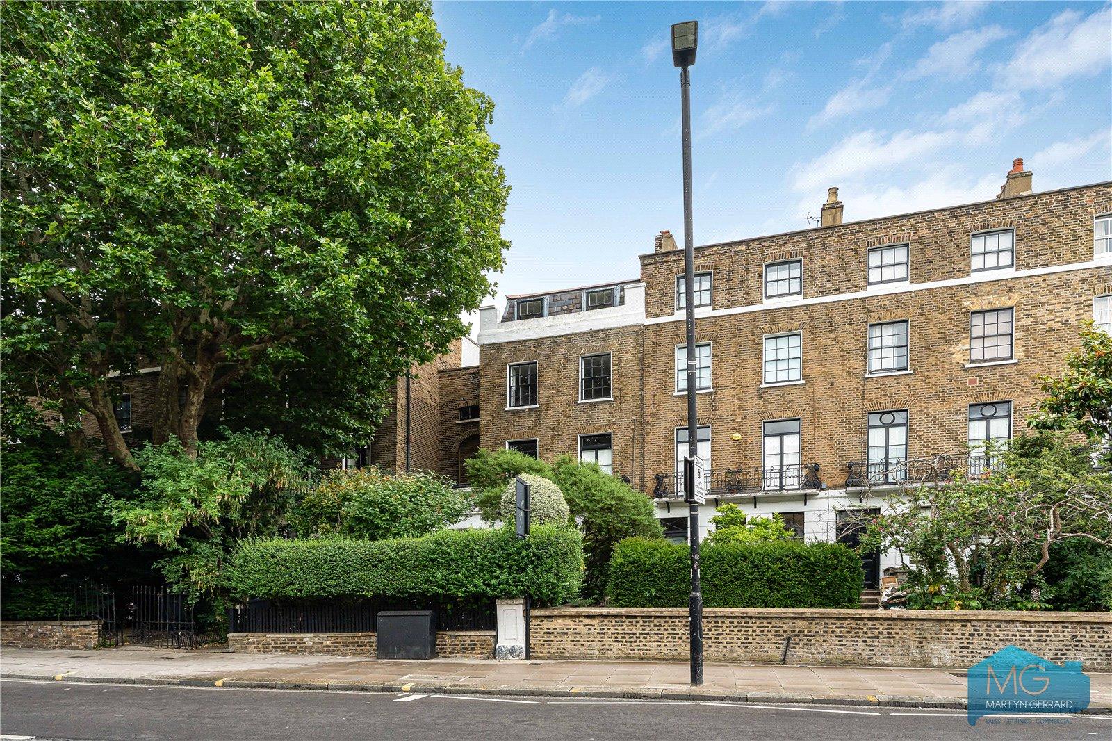 3 bedroom Apartment for sale - Martyn Gerrard