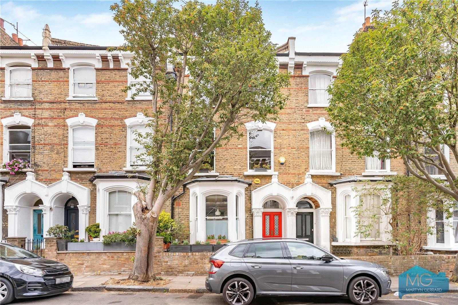 4 bedroom Apartment for sale - Martyn Gerrard
