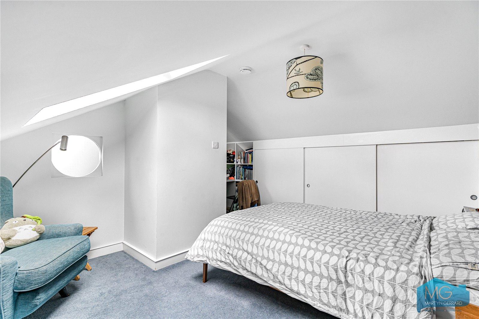 4 bedroom Apartment for sale - Martyn Gerrard
