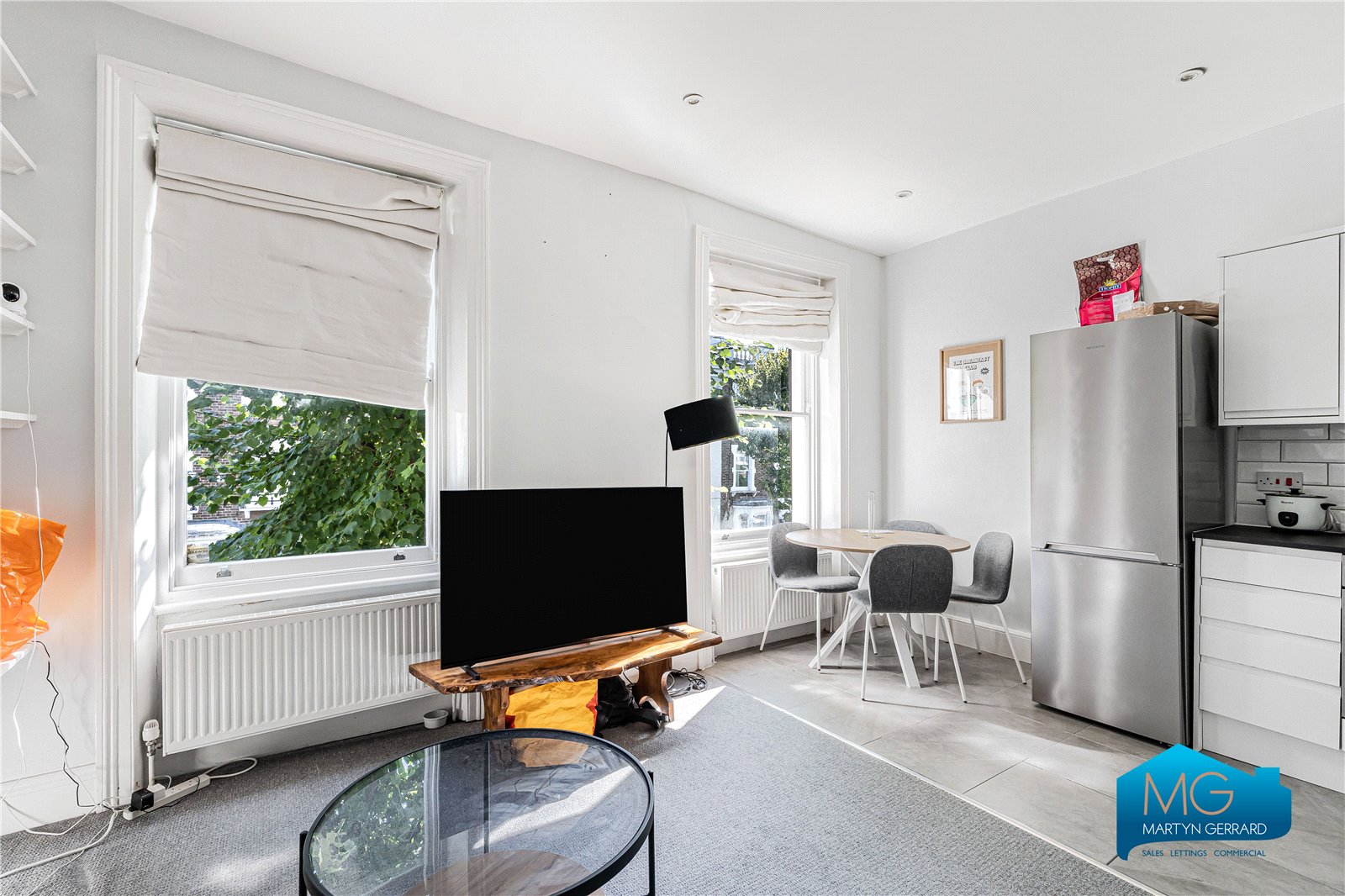 1 bedroom Apartment to rent - Martyn Gerrard