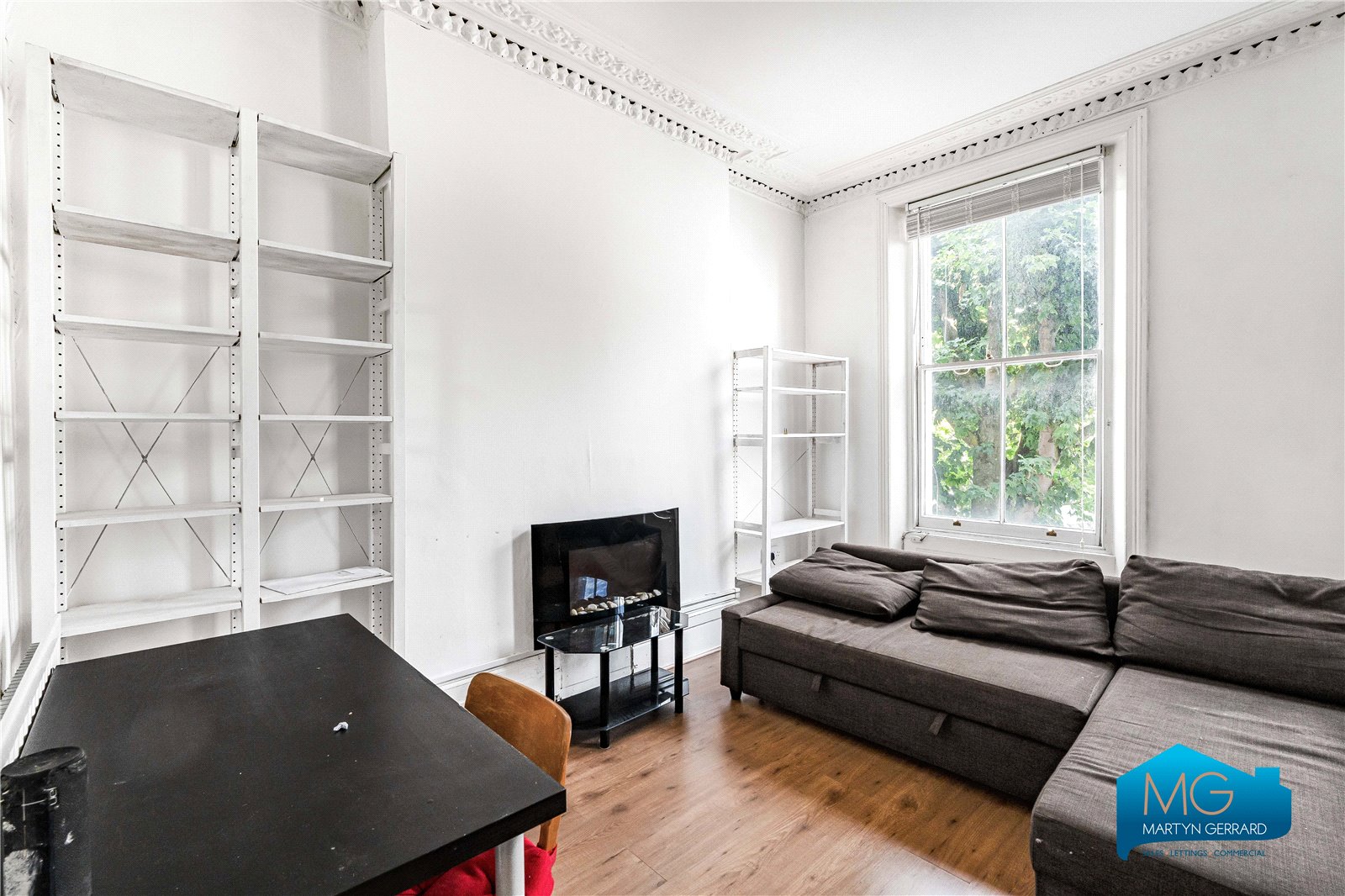 Apartment to rent - Martyn Gerrard