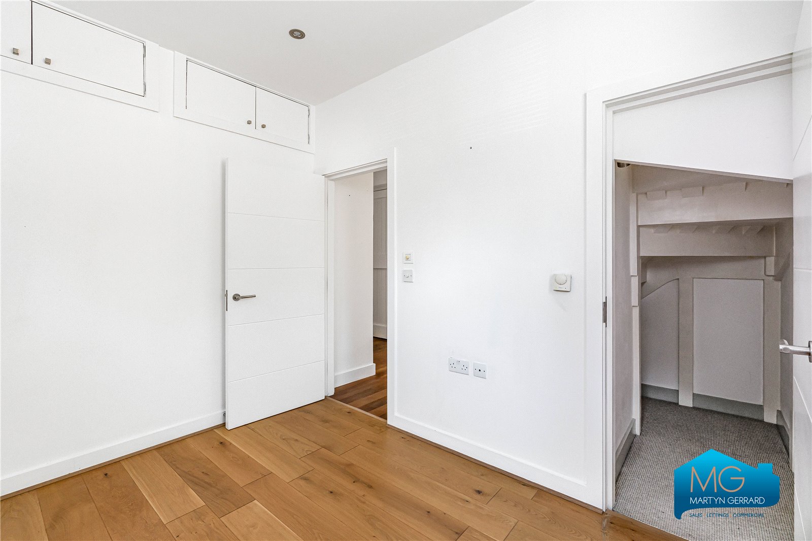 2 bedroom Terraced House to rent - Martyn Gerrard