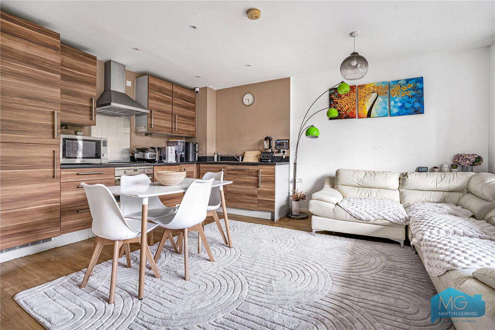 1 bedroom Apartment for sale - Martyn Gerrard