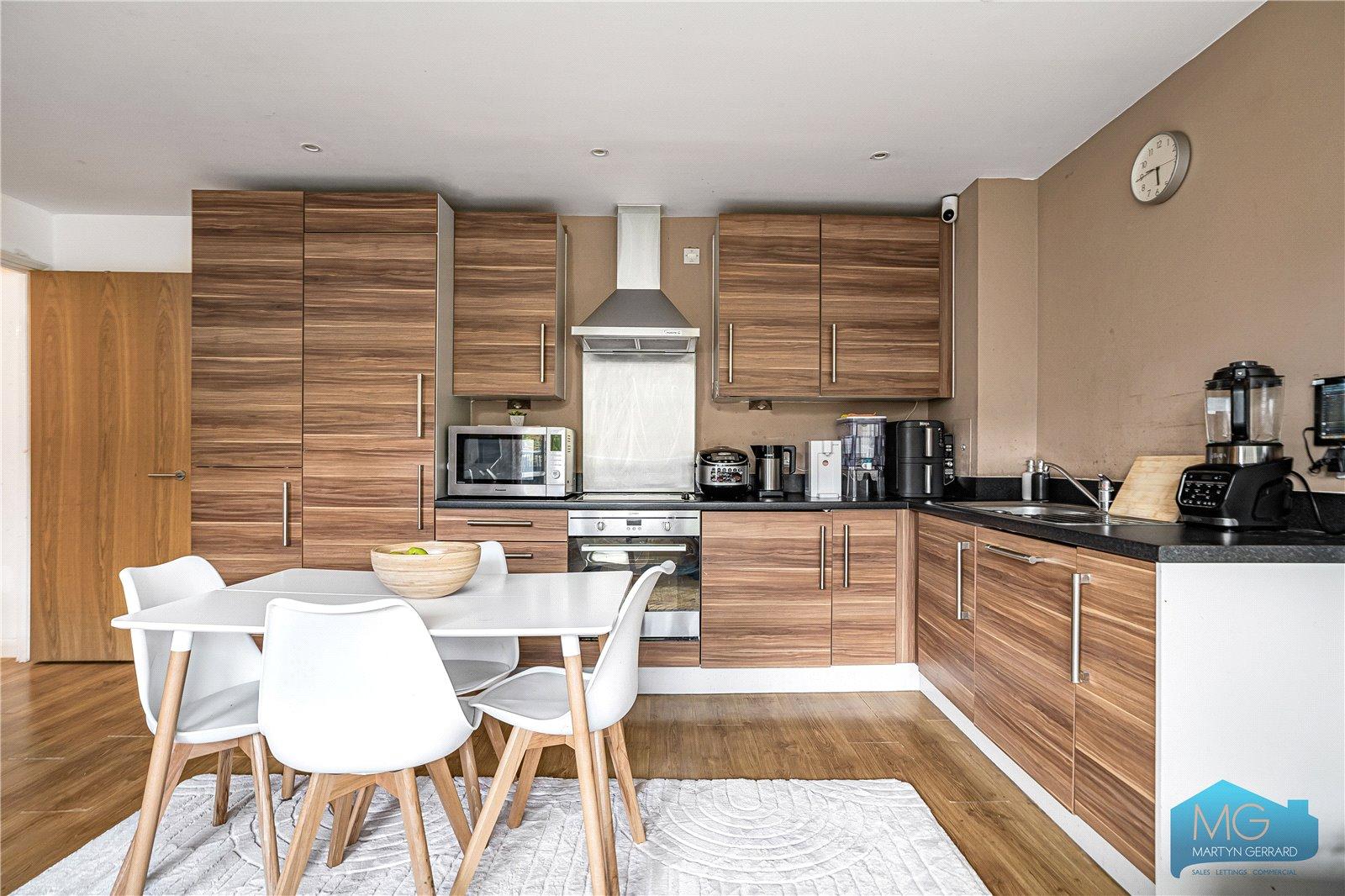 1 bedroom Apartment for sale - Martyn Gerrard