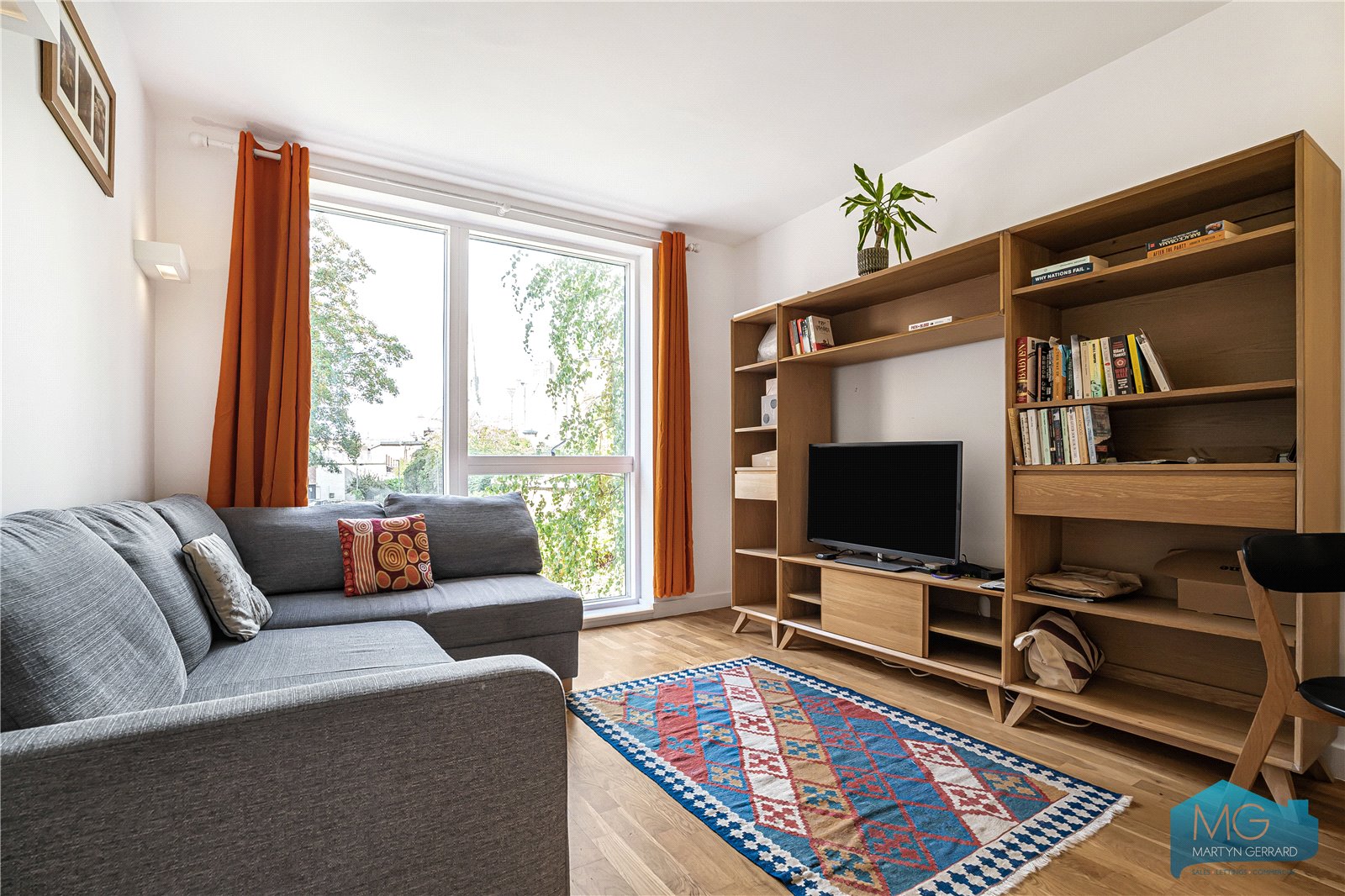 1 bedroom Apartment for sale - Martyn Gerrard