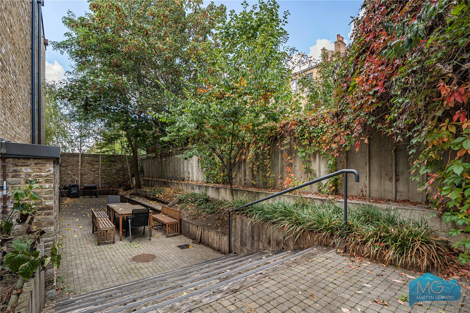 1 bedroom Apartment for sale - Martyn Gerrard