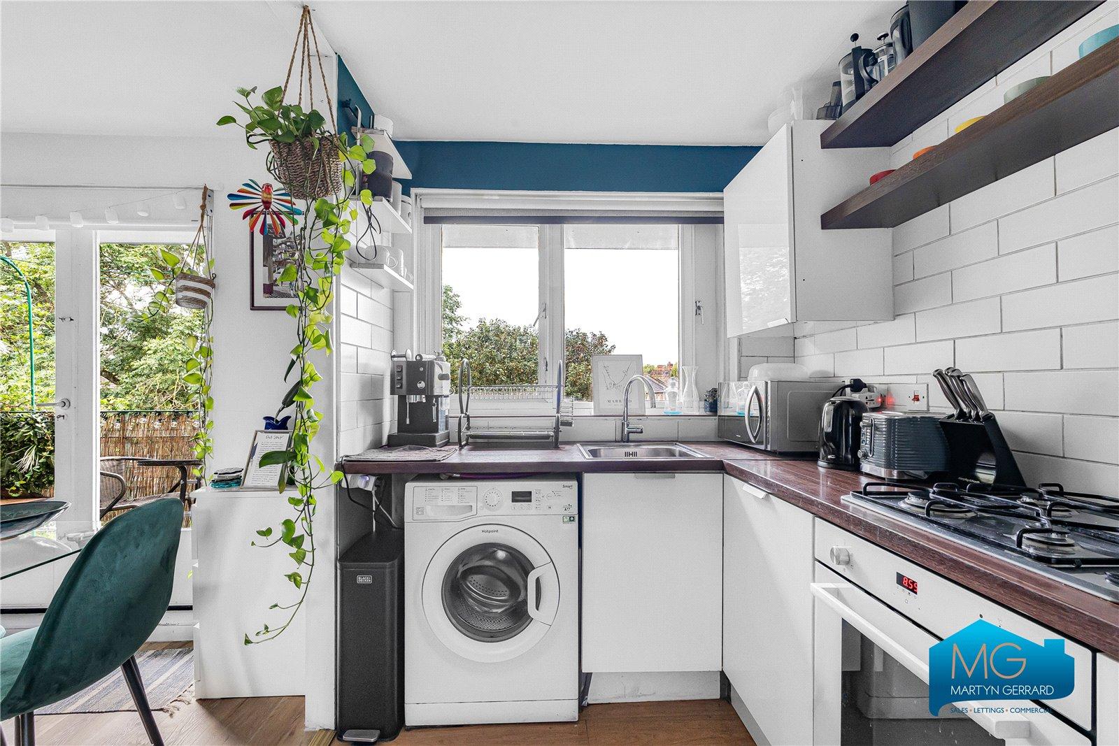 1 bedroom Apartment to rent - Martyn Gerrard