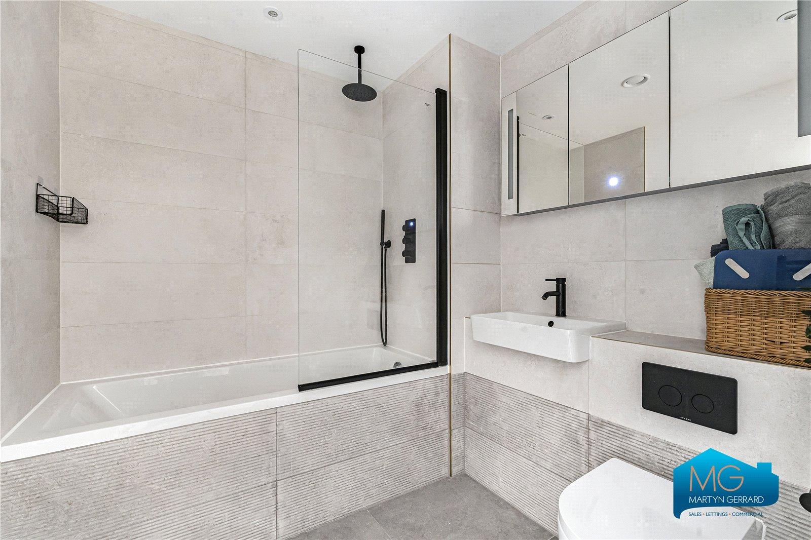 1 bedroom Apartment to rent - Martyn Gerrard