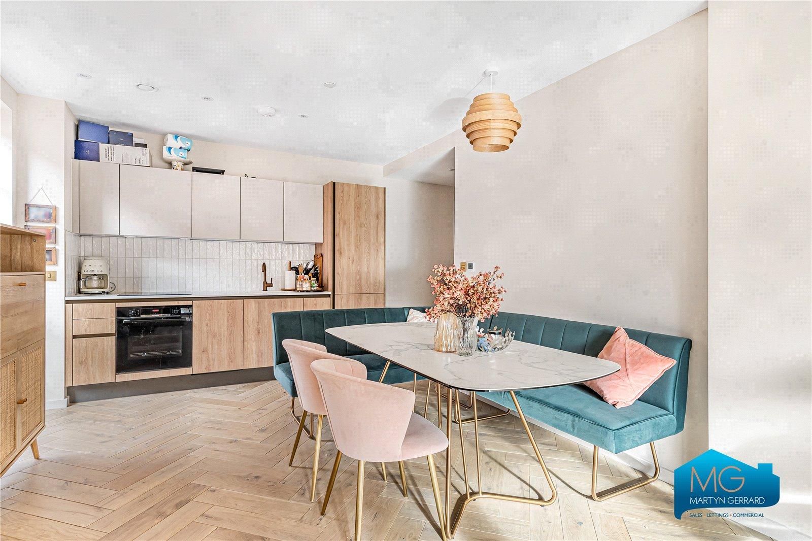 Highgate Road, London, NW5+  - Martyn Gerrard