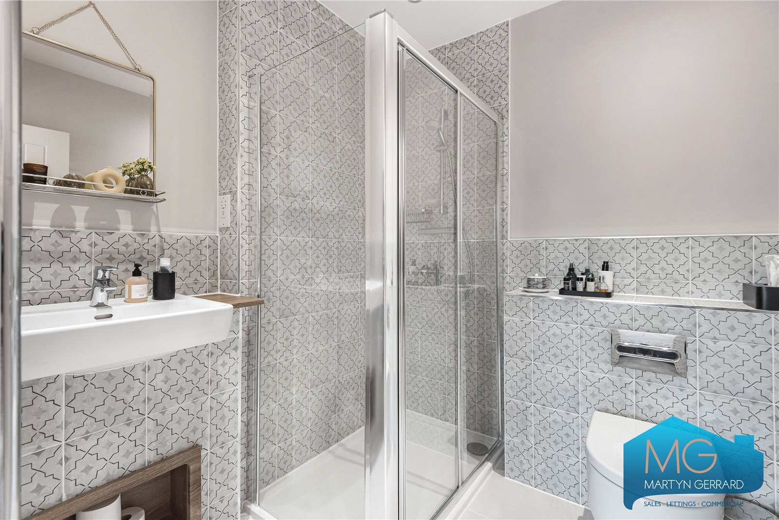 4 bedroom Link Detached House for sale - Martyn Gerrard