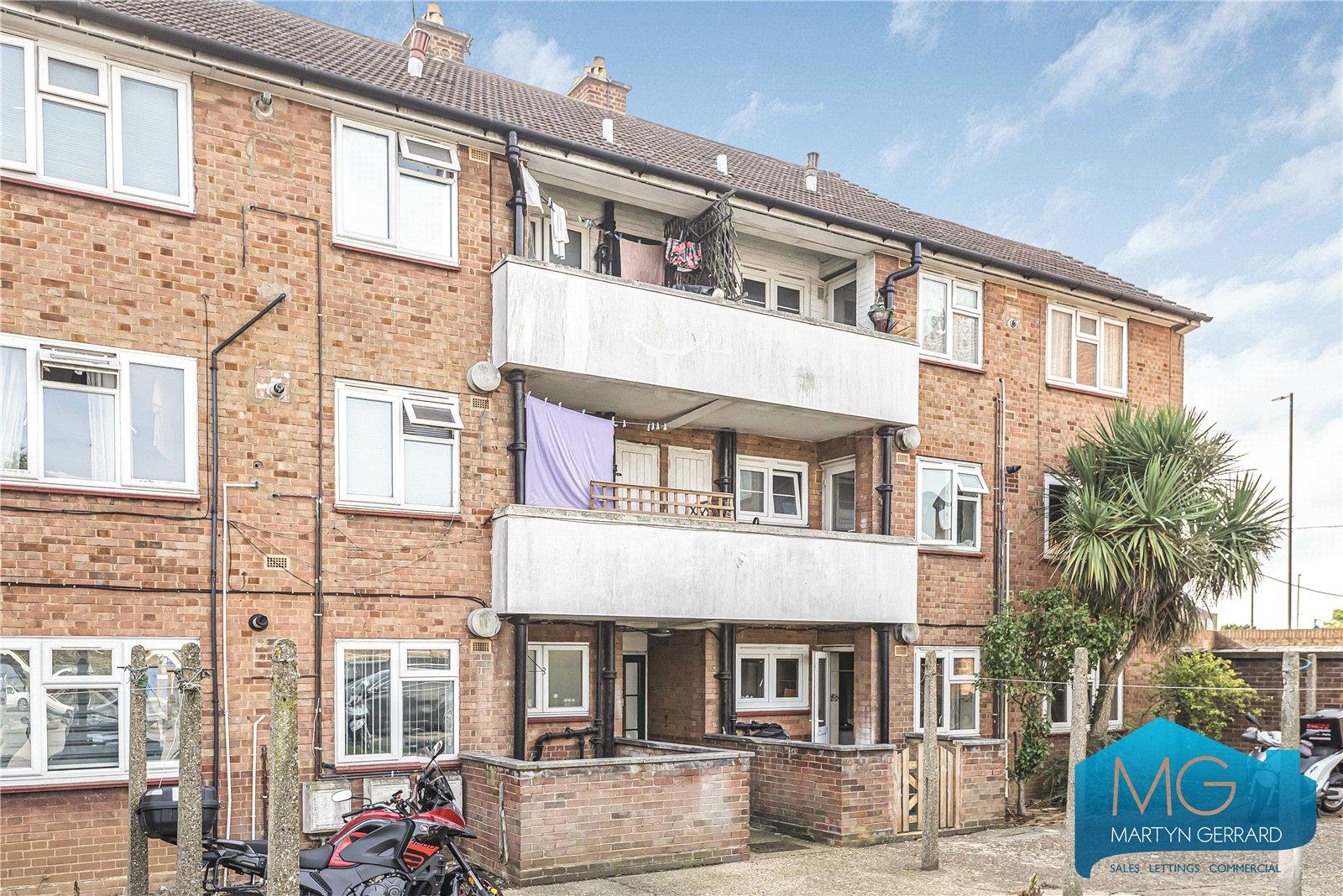 1 bedroom Ground Floor Flat for sale - Martyn Gerrard