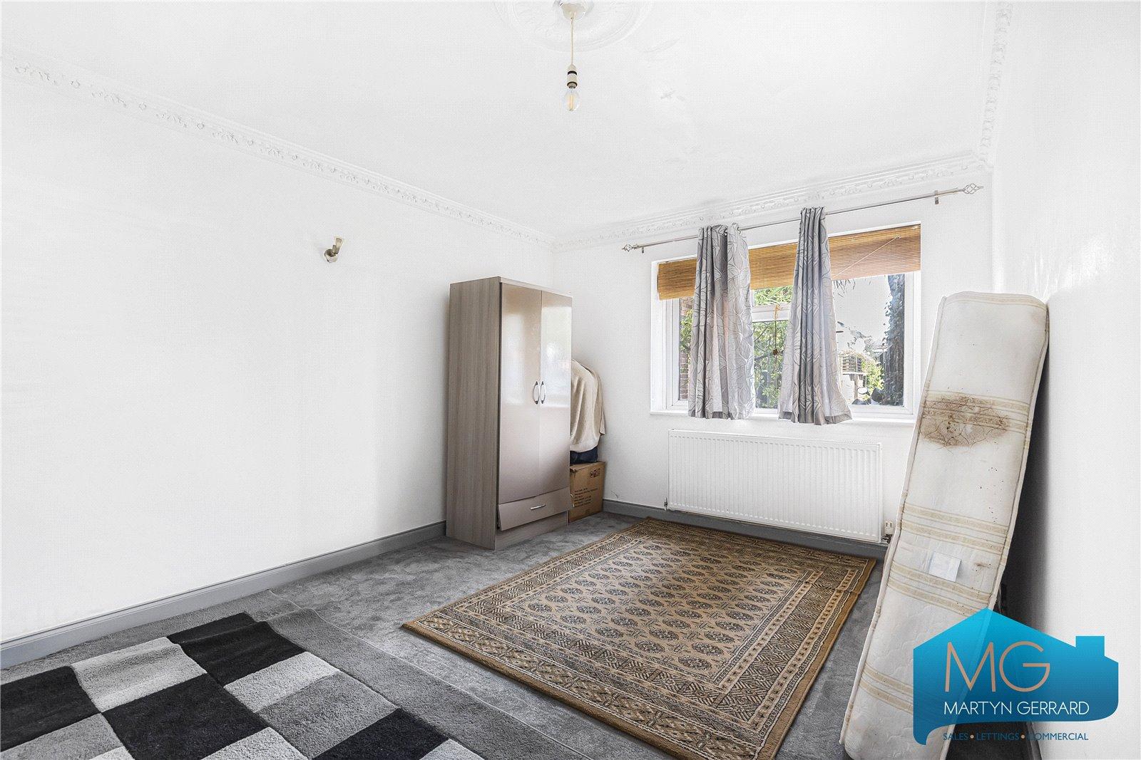 1 bedroom Ground Floor Flat for sale - Martyn Gerrard