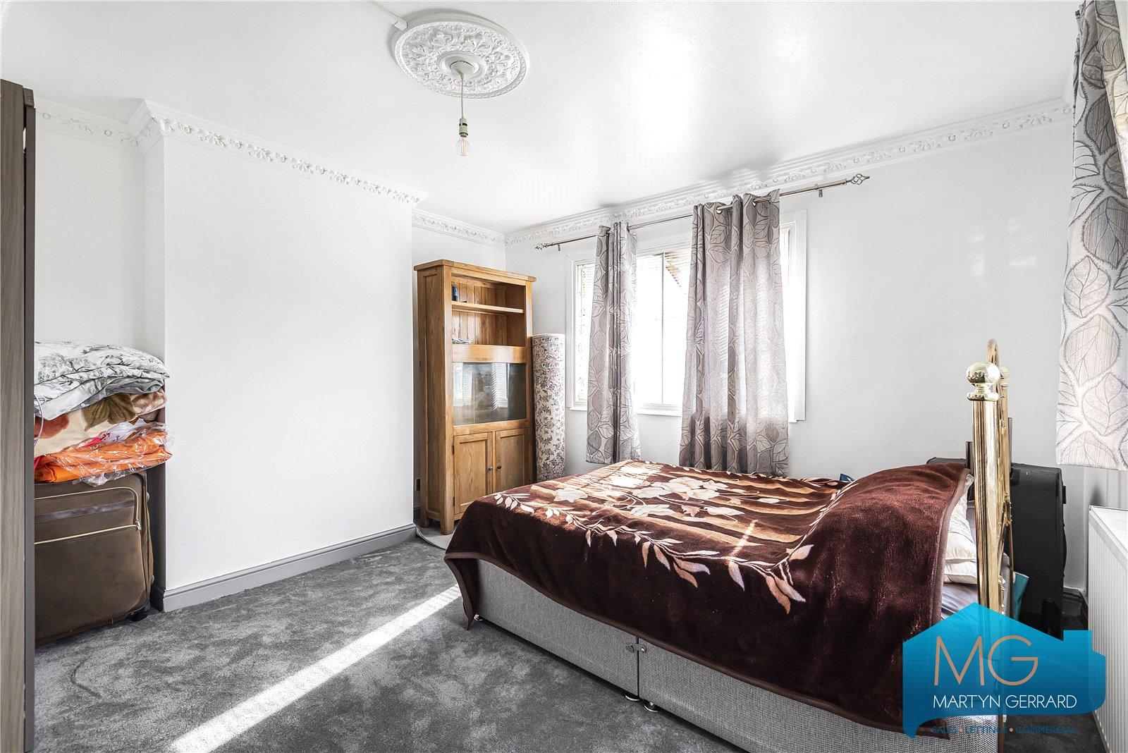 1 bedroom Ground Floor Flat for sale - Martyn Gerrard