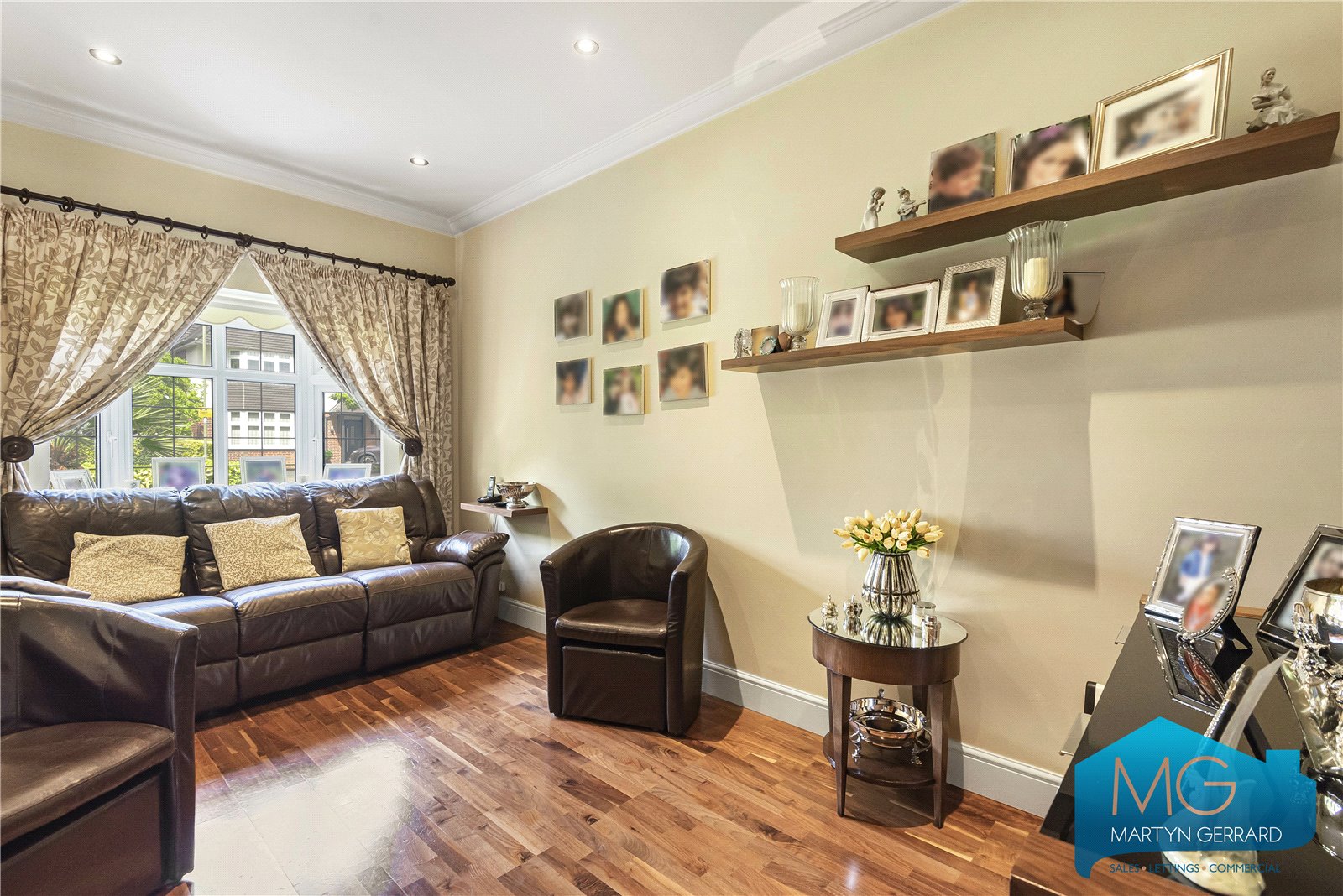 5 bedroom Detached House for sale - Martyn Gerrard
