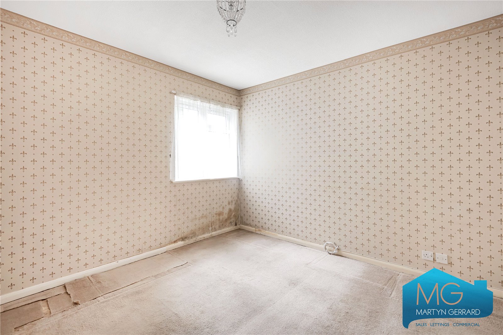 2 bedroom Ground Floor Flat for sale - Martyn Gerrard