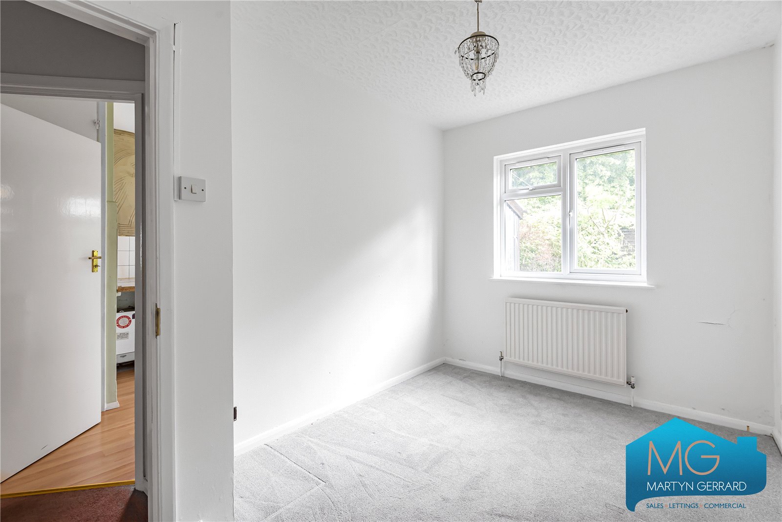 2 bedroom Ground Floor Flat for sale - Martyn Gerrard