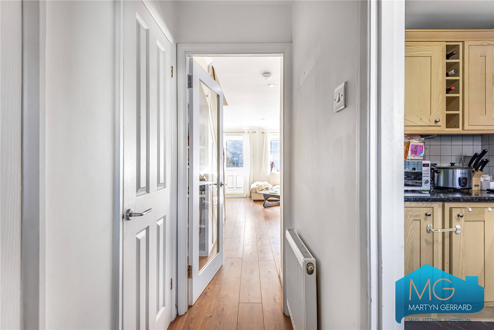 2 bedroom Semi-Detached House for sale - Martyn Gerrard