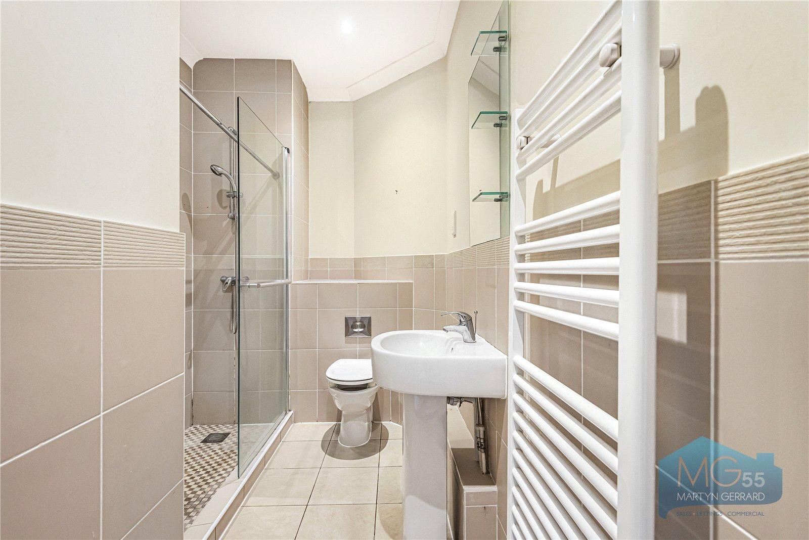2 bedroom Semi-Detached Bungalow for sale - Martyn Gerrard
