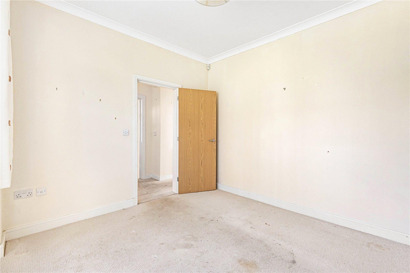 2 bedroom Semi-Detached Bungalow for sale - Martyn Gerrard