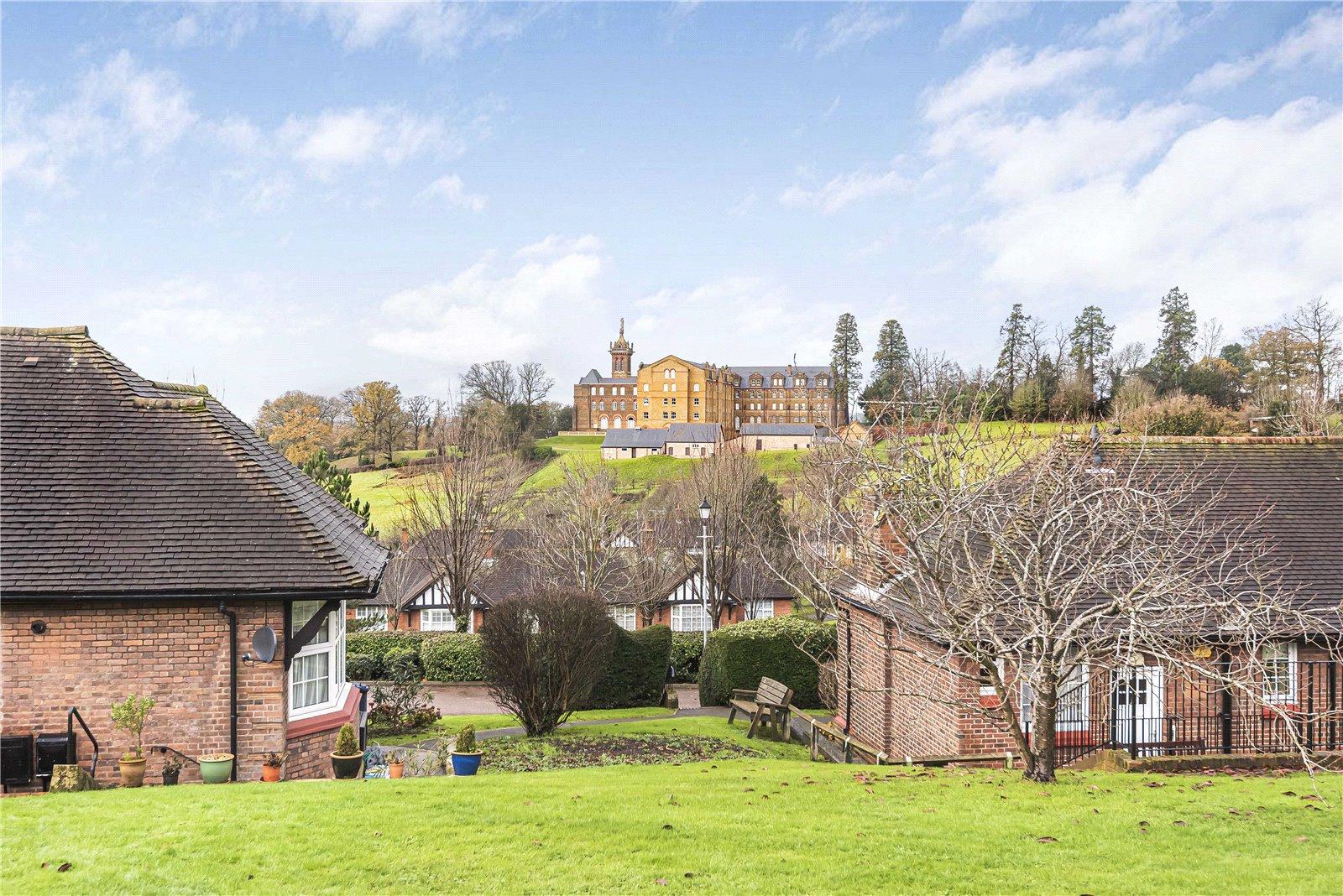 2 bedroom Semi-Detached Bungalow for sale + ' - Martyn Gerrard