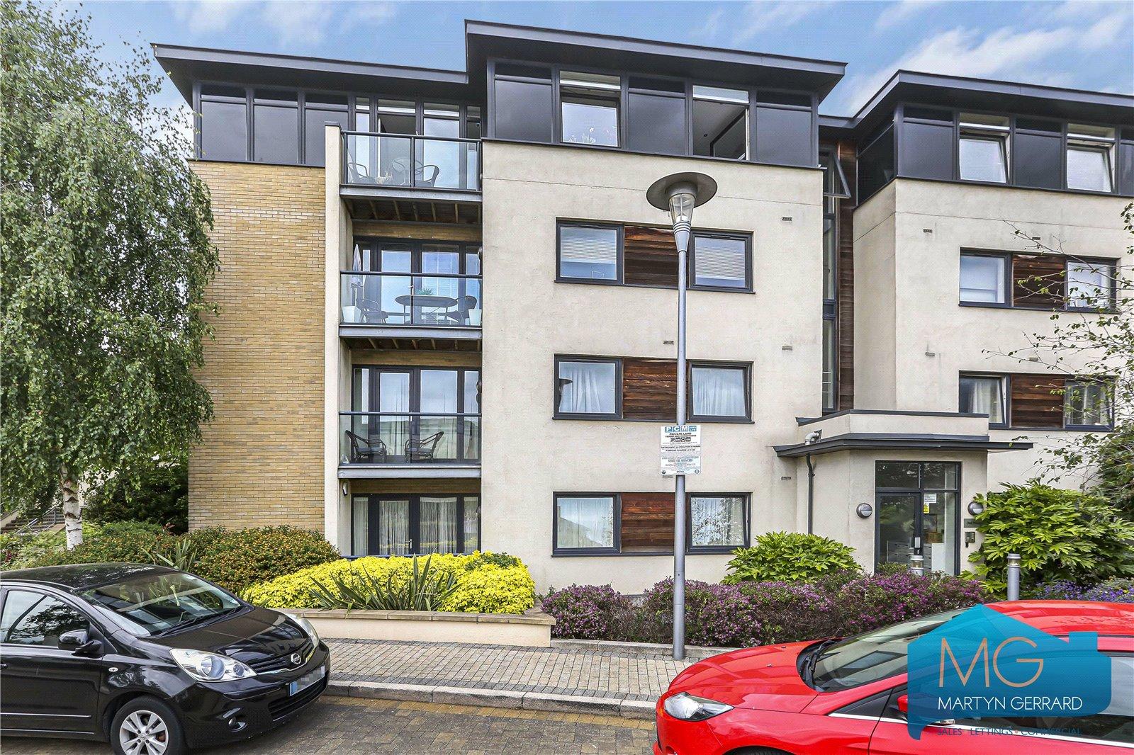 2 bedroom Apartment for sale - Martyn Gerrard