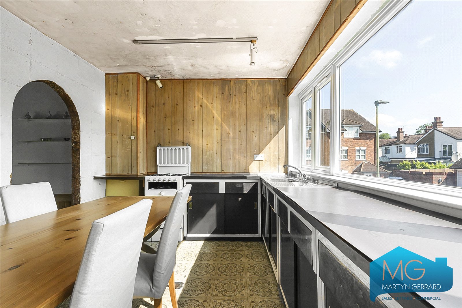 2 bedroom House for sale - Martyn Gerrard