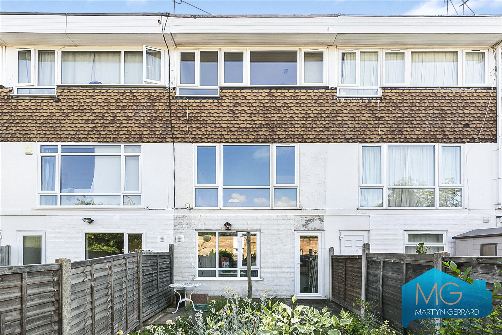 2 bedroom House for sale - Martyn Gerrard