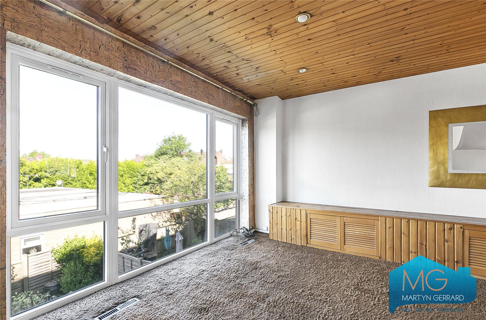 2 bedroom House for sale - Martyn Gerrard