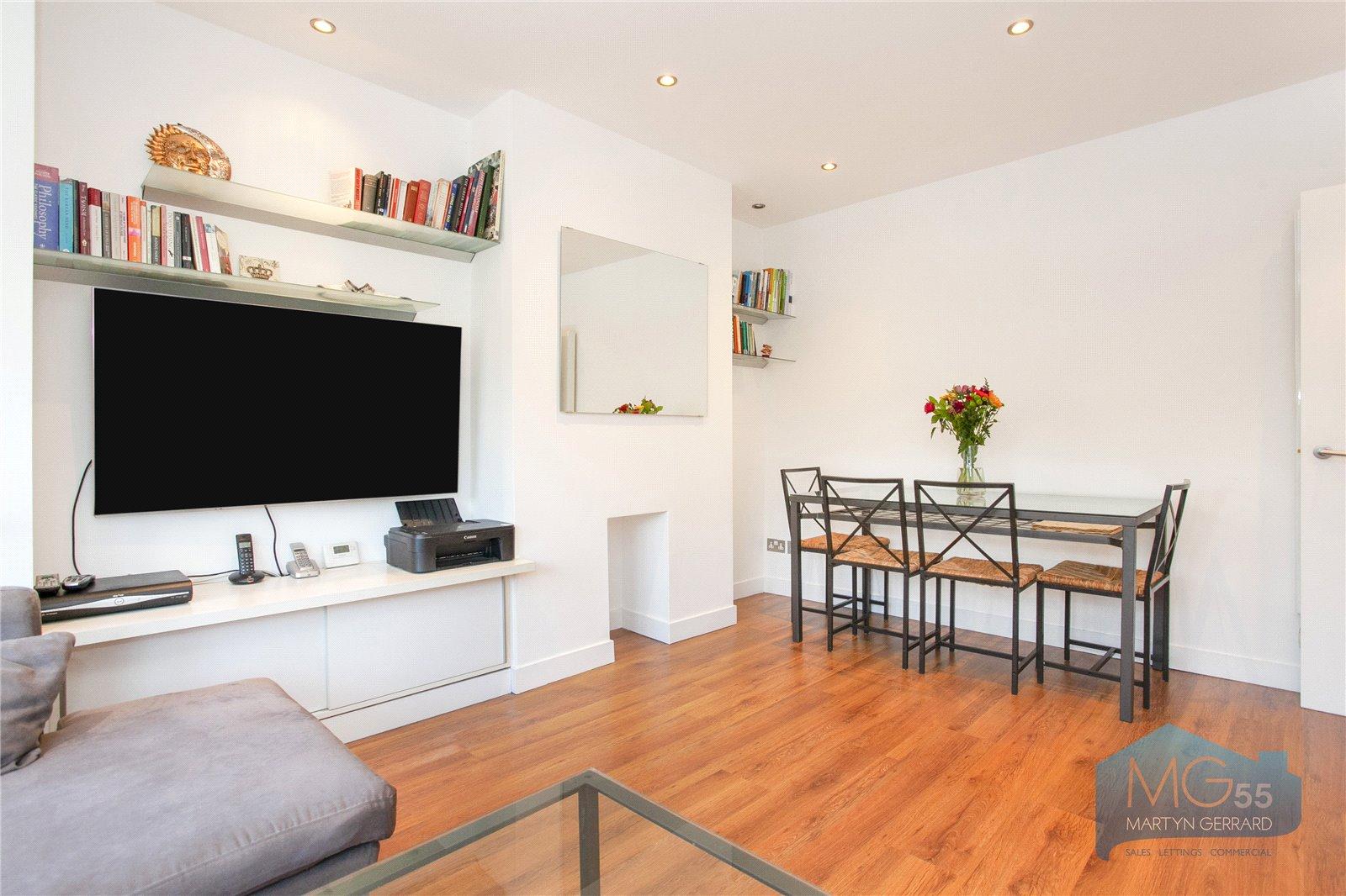 1 bedroom Apartment for sale - Martyn Gerrard