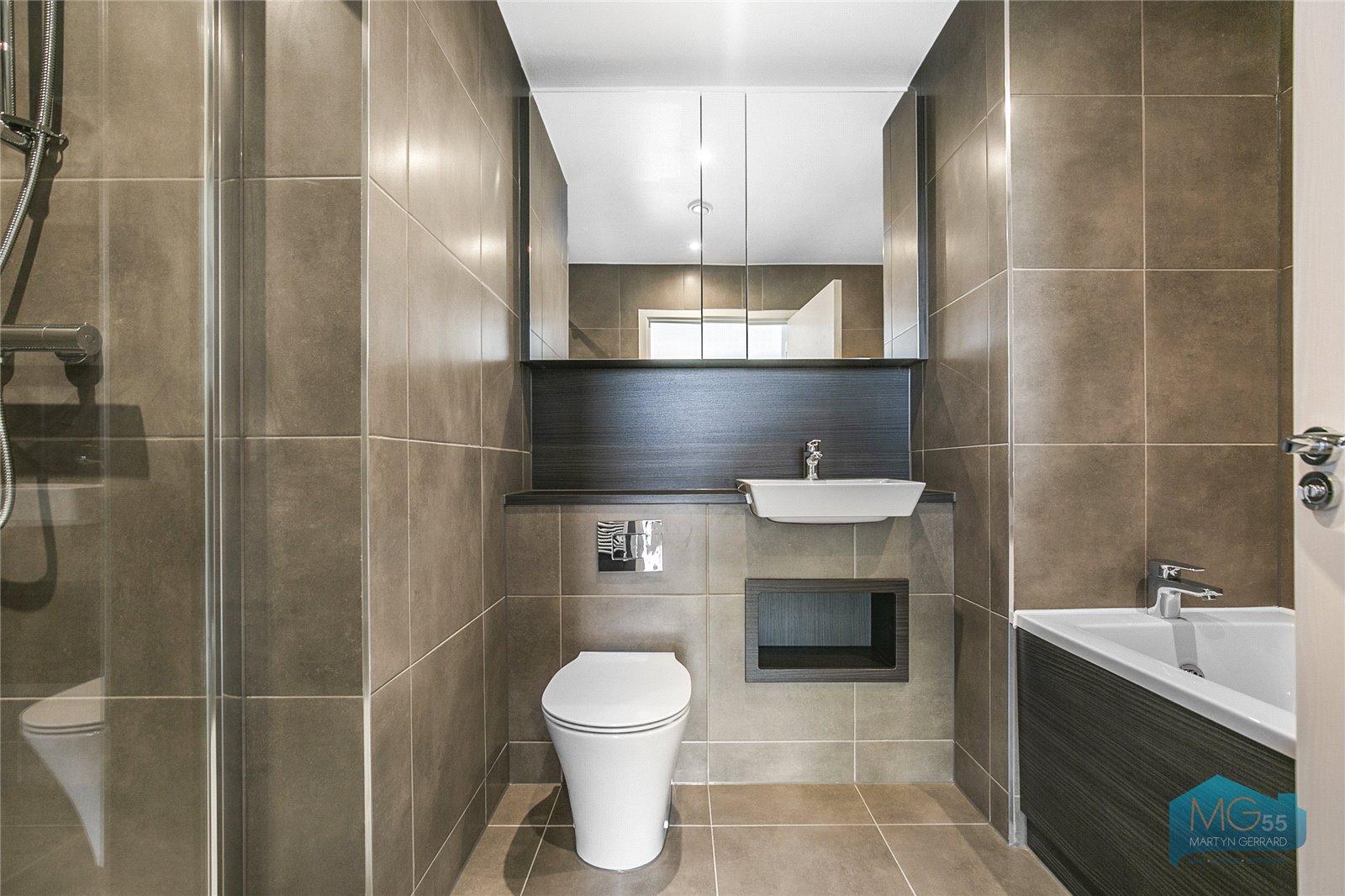 2 bedroom Apartment to rent - Martyn Gerrard
