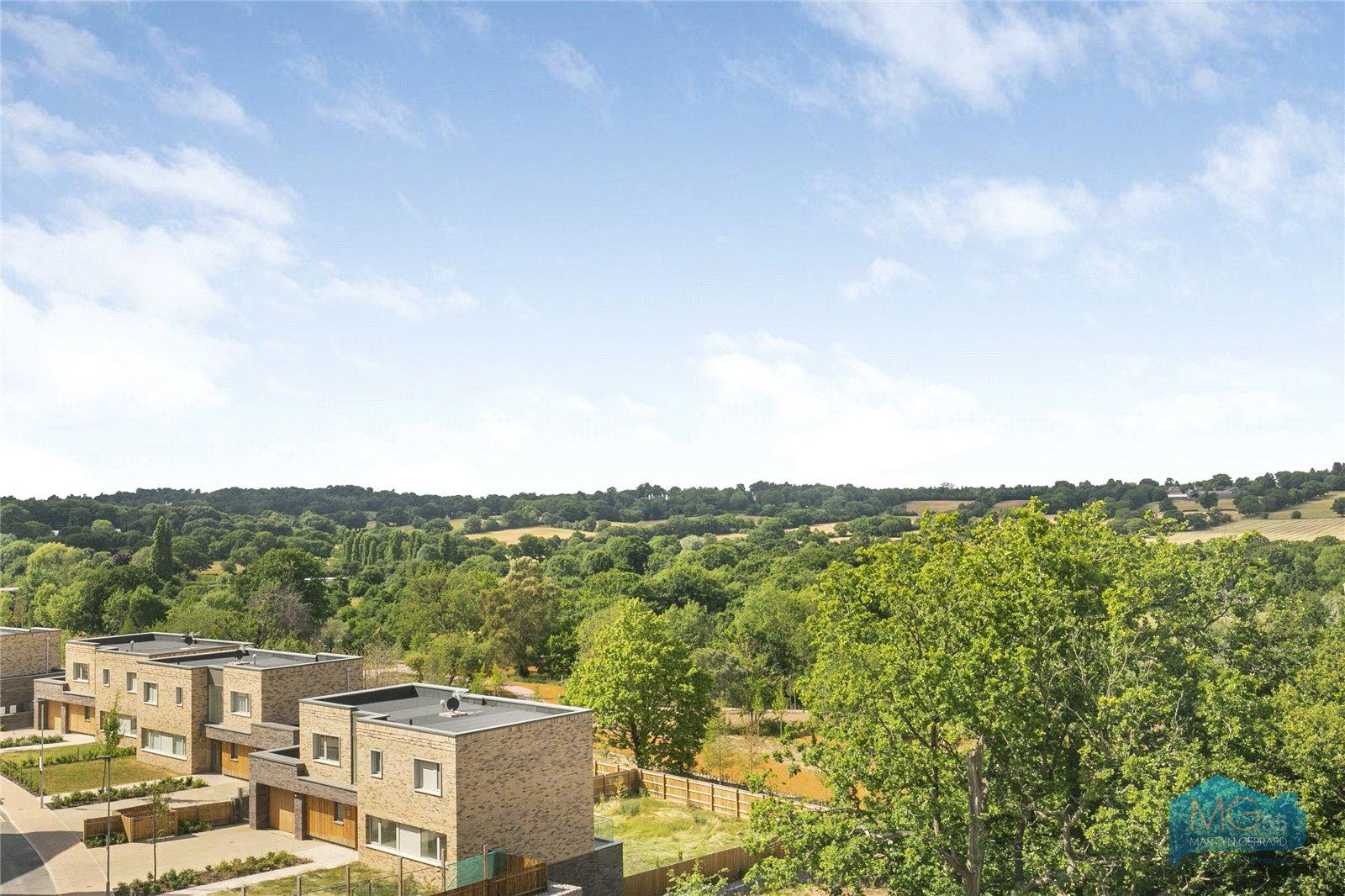 2 bedroom Apartment to rent - Martyn Gerrard
