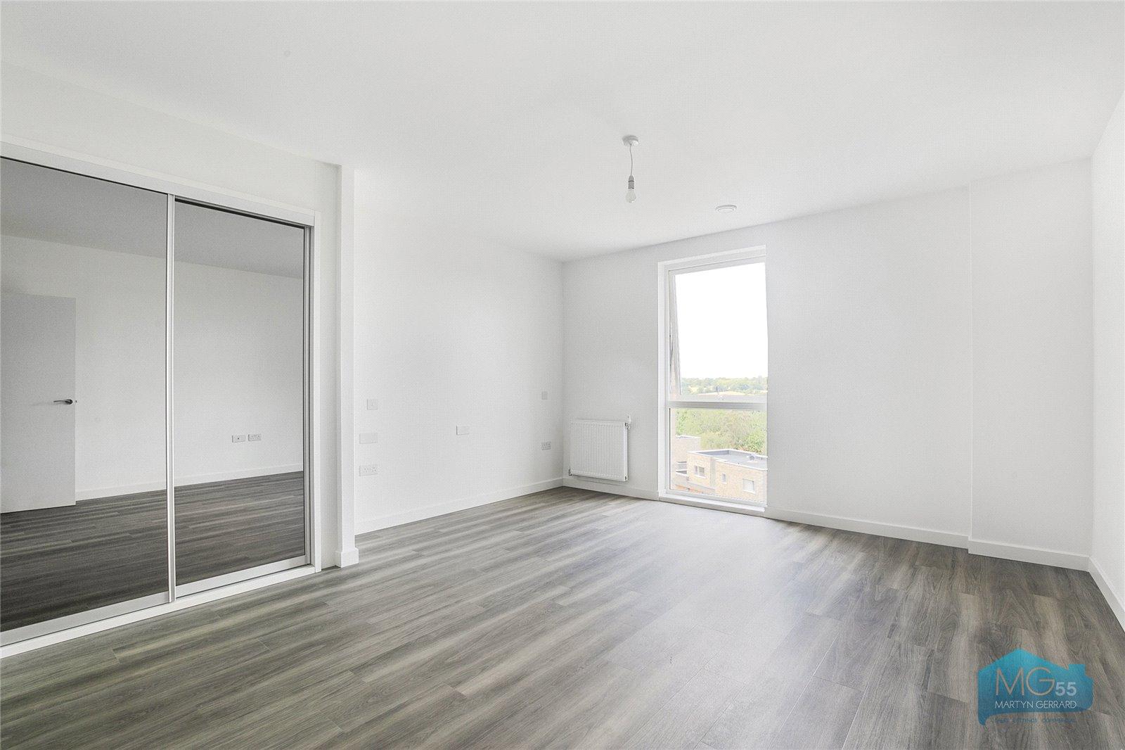 2 bedroom Apartment to rent - Martyn Gerrard