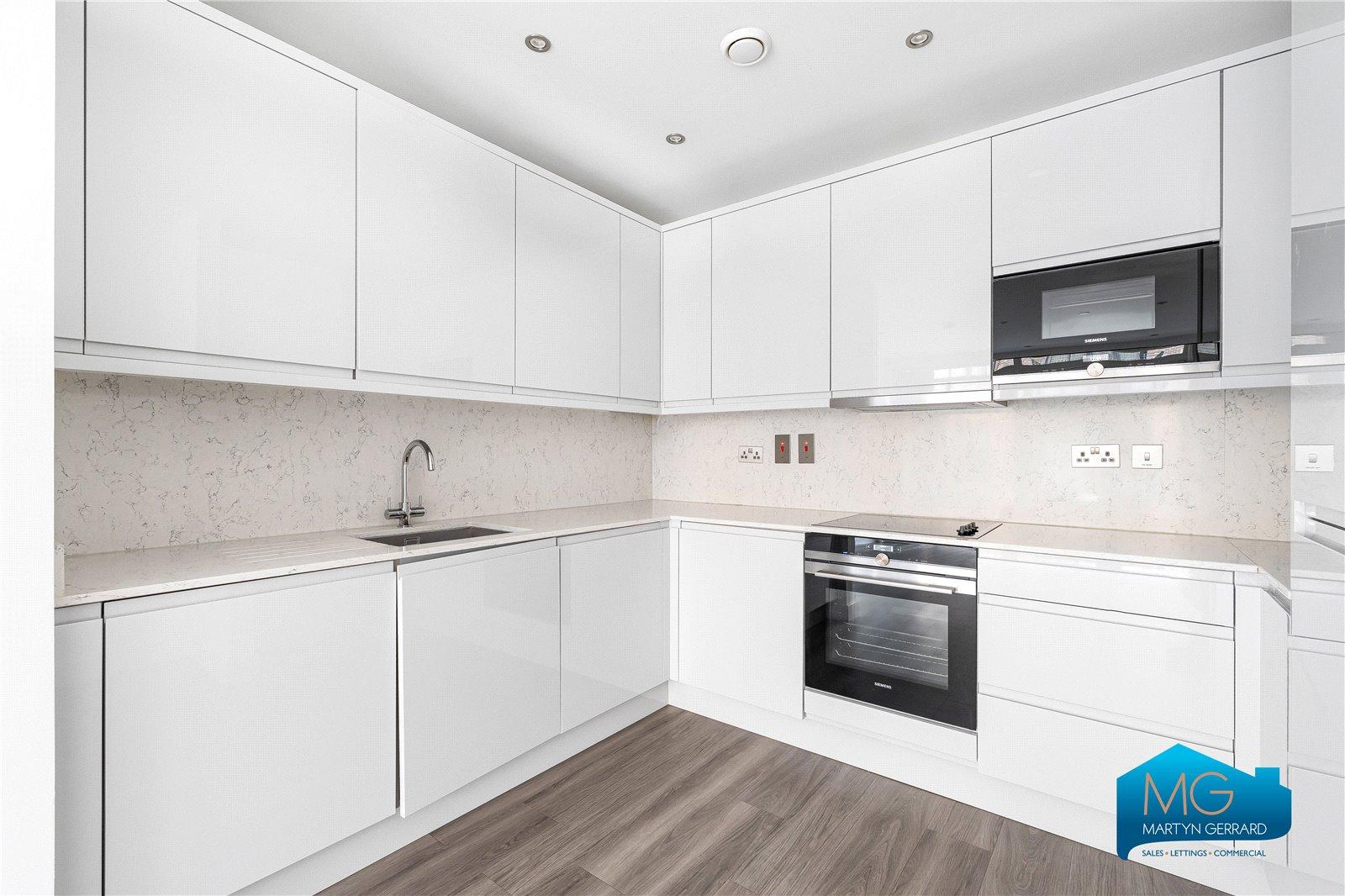 2 bedroom Apartment to rent - Martyn Gerrard