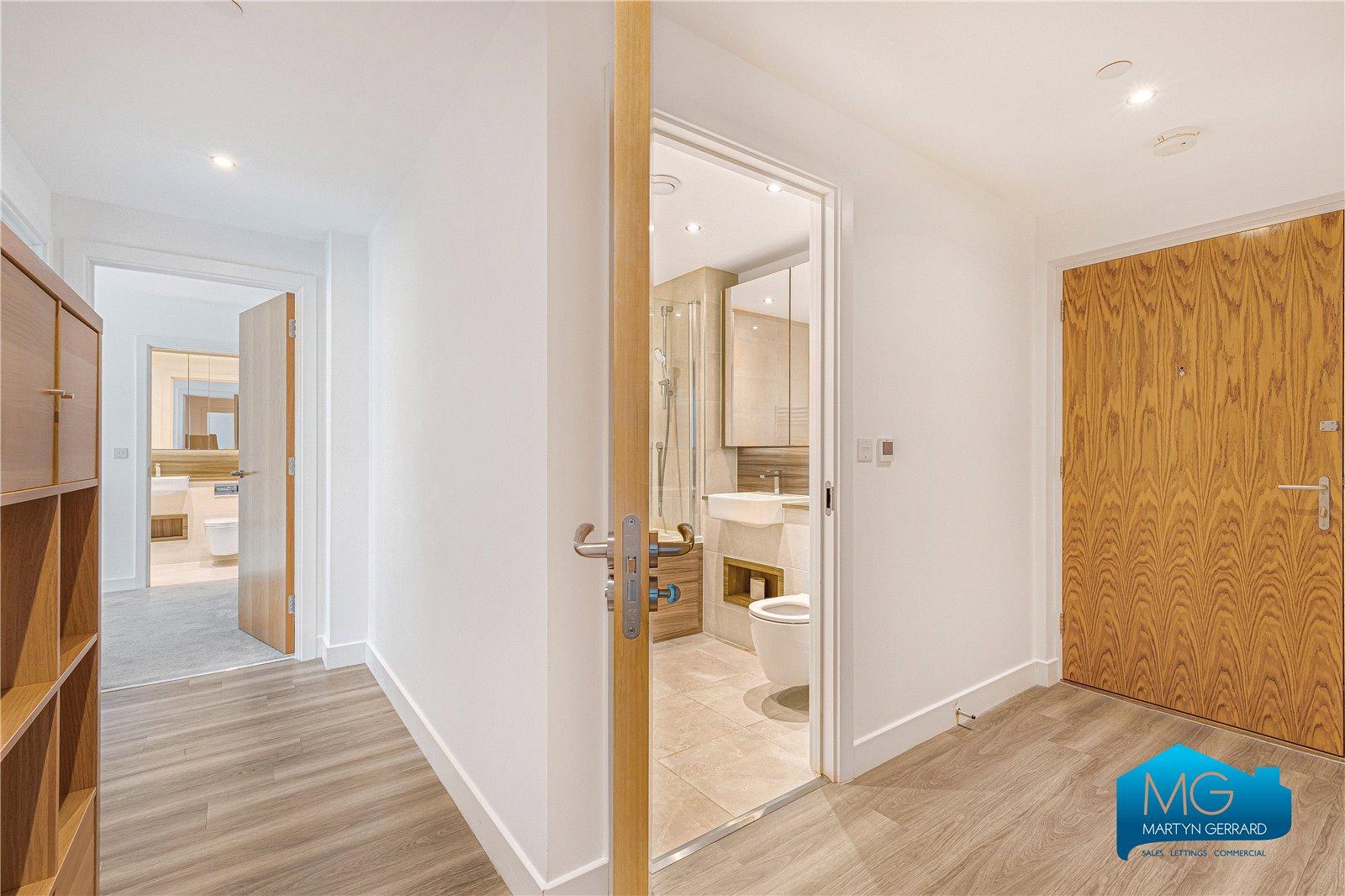 2 bedroom Apartment to rent - Martyn Gerrard