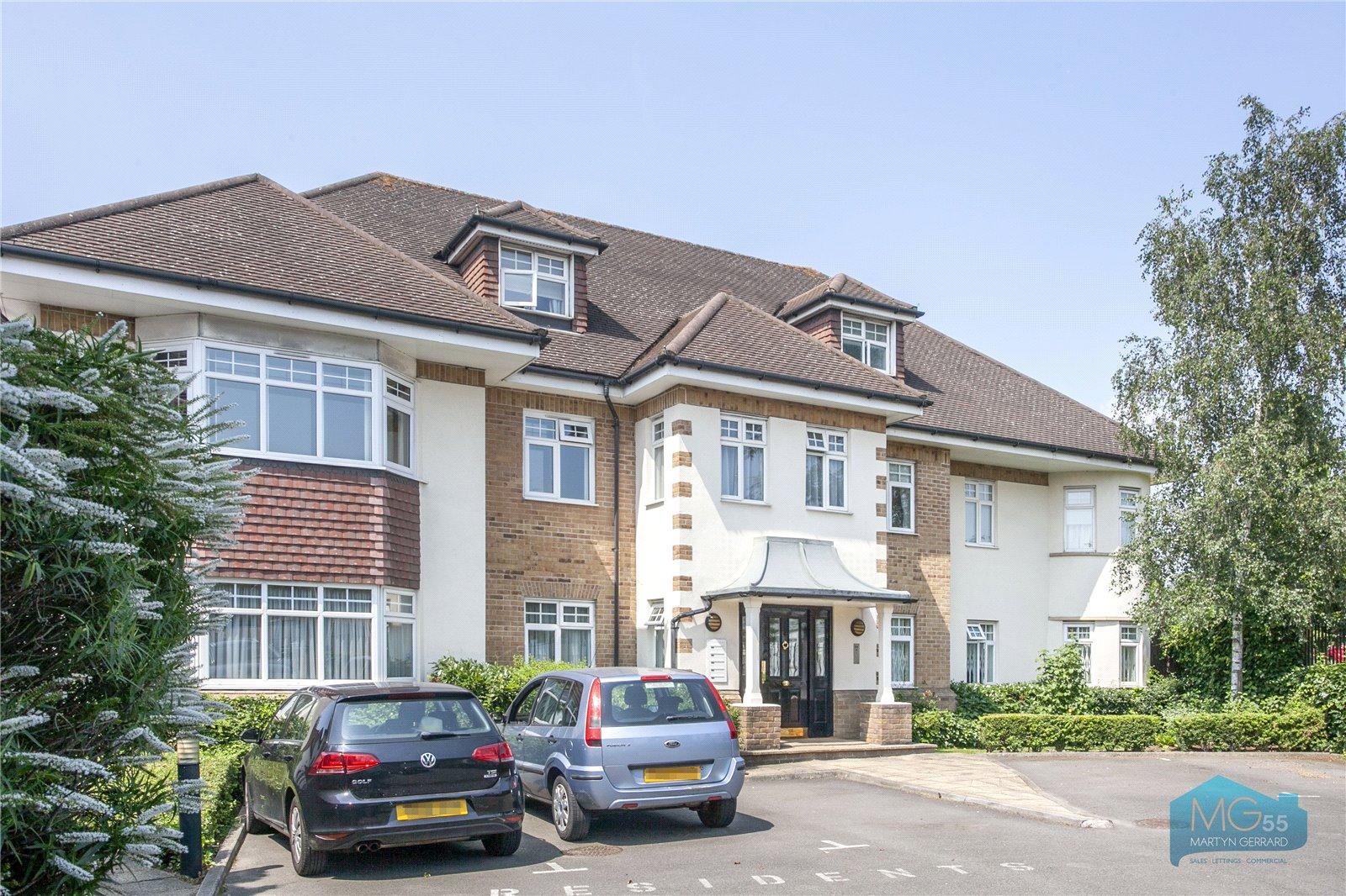 2 bedroom Apartment to rent - Martyn Gerrard