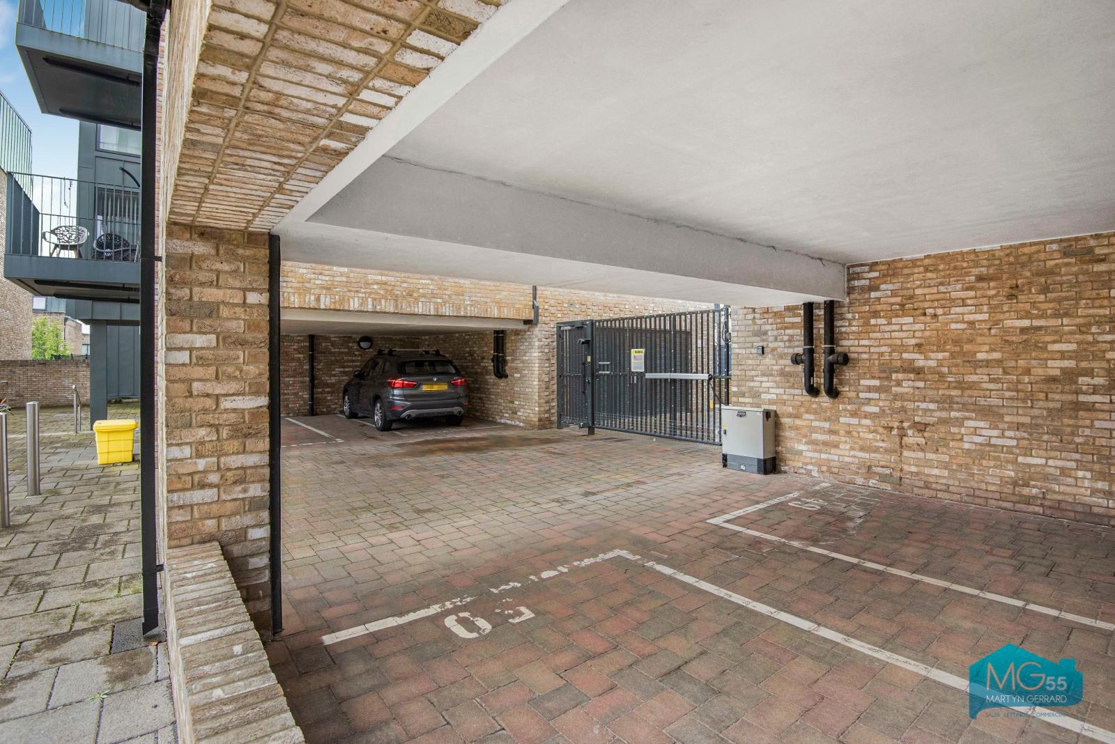 1 bedroom Apartment to rent - Martyn Gerrard