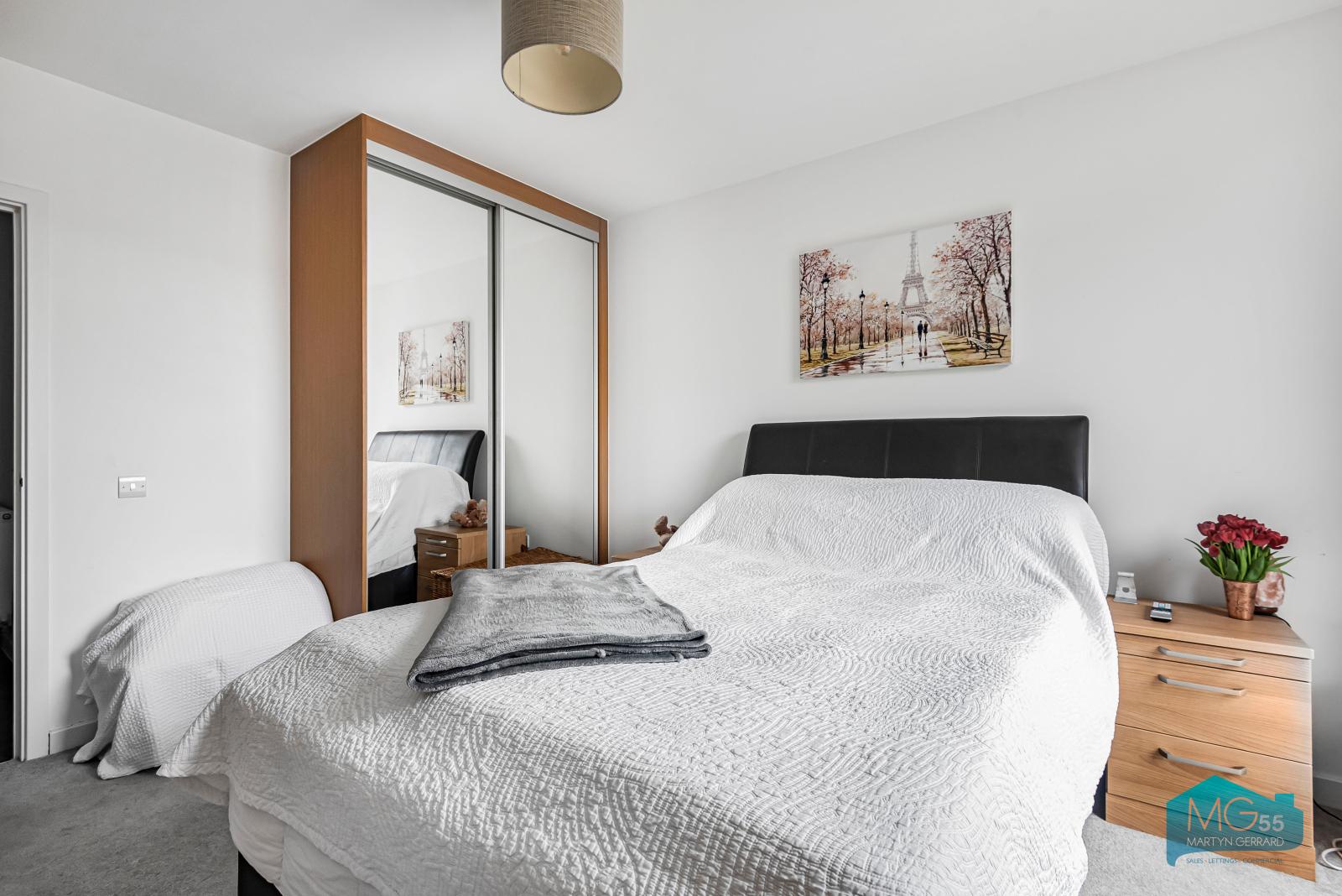 1 bedroom Apartment to rent - Martyn Gerrard