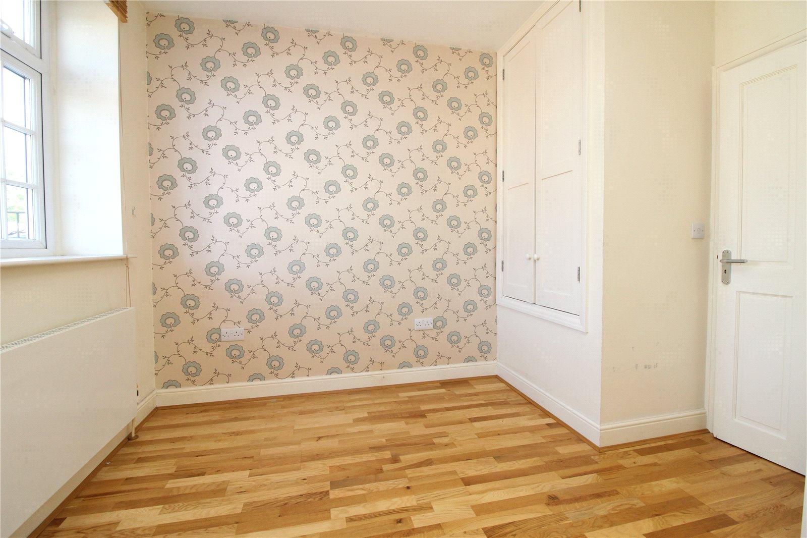 2 bedroom Apartment to rent - Martyn Gerrard