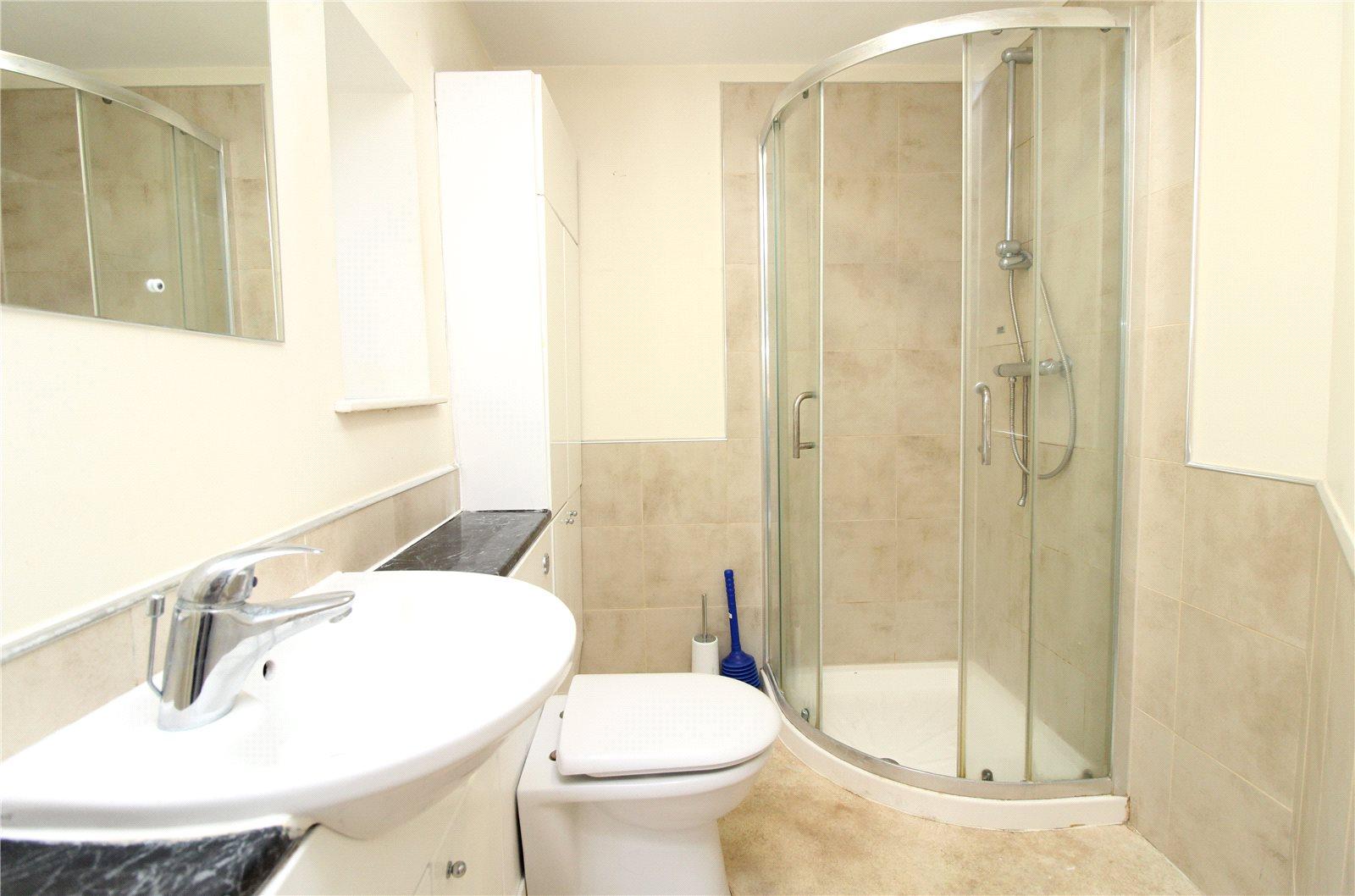 2 bedroom Apartment to rent - Martyn Gerrard