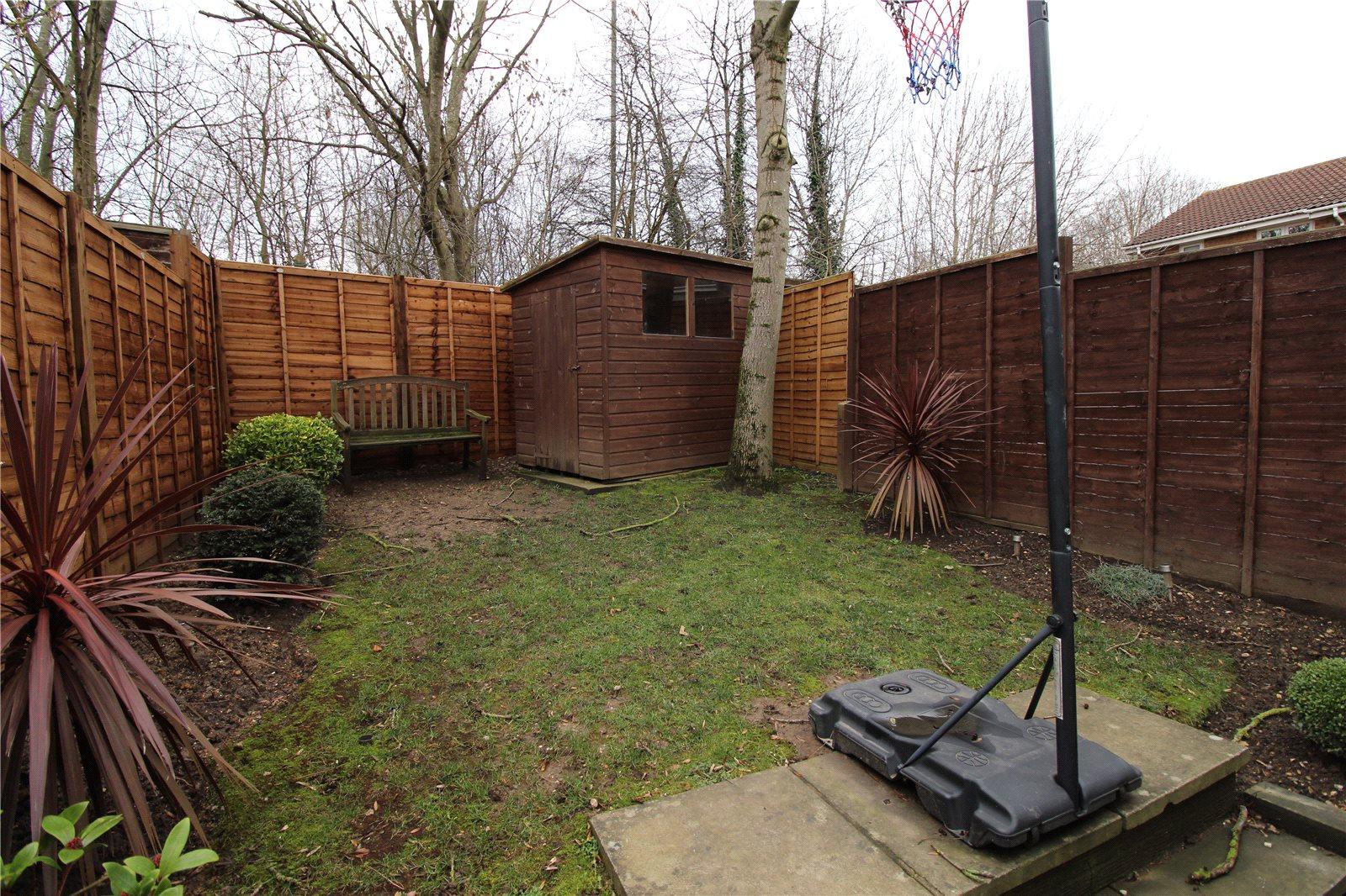 3 bedroom Semi-Detached House to rent - Martyn Gerrard