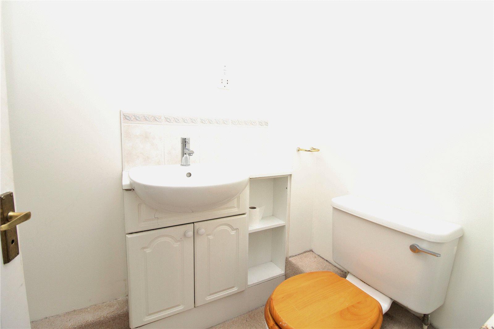 3 bedroom Semi-Detached House to rent - Martyn Gerrard