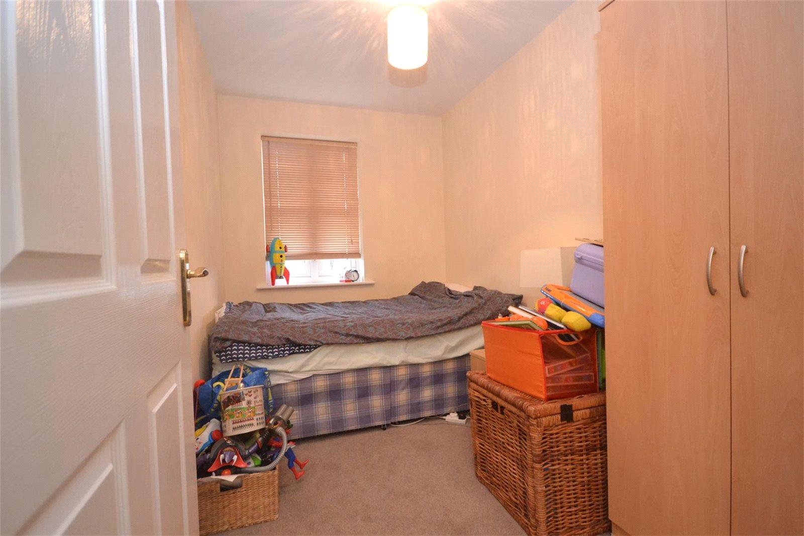2 bedroom Apartment to rent - Martyn Gerrard