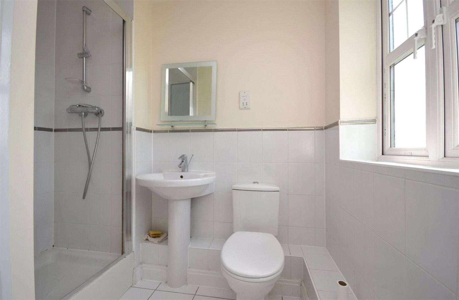 2 bedroom Apartment to rent - Martyn Gerrard