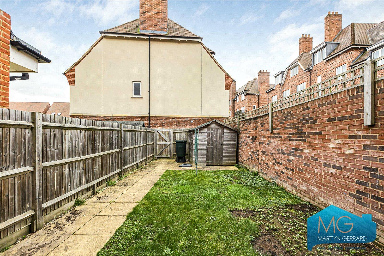 3 bedroom End of Terrace House to rent - Martyn Gerrard