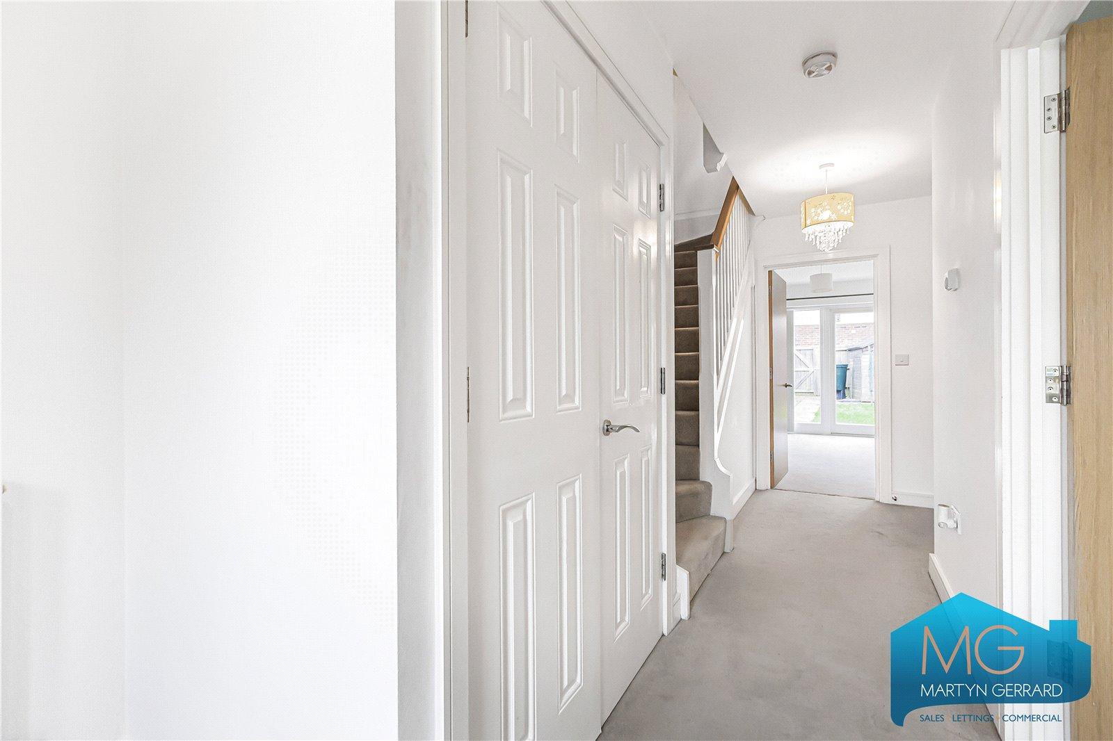 3 bedroom End of Terrace House to rent - Martyn Gerrard