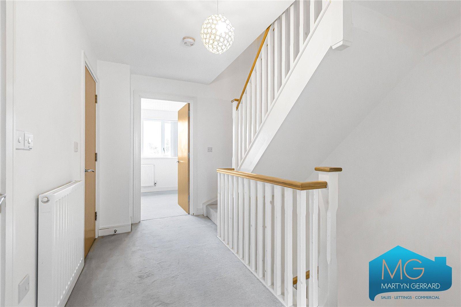 3 bedroom End of Terrace House to rent - Martyn Gerrard