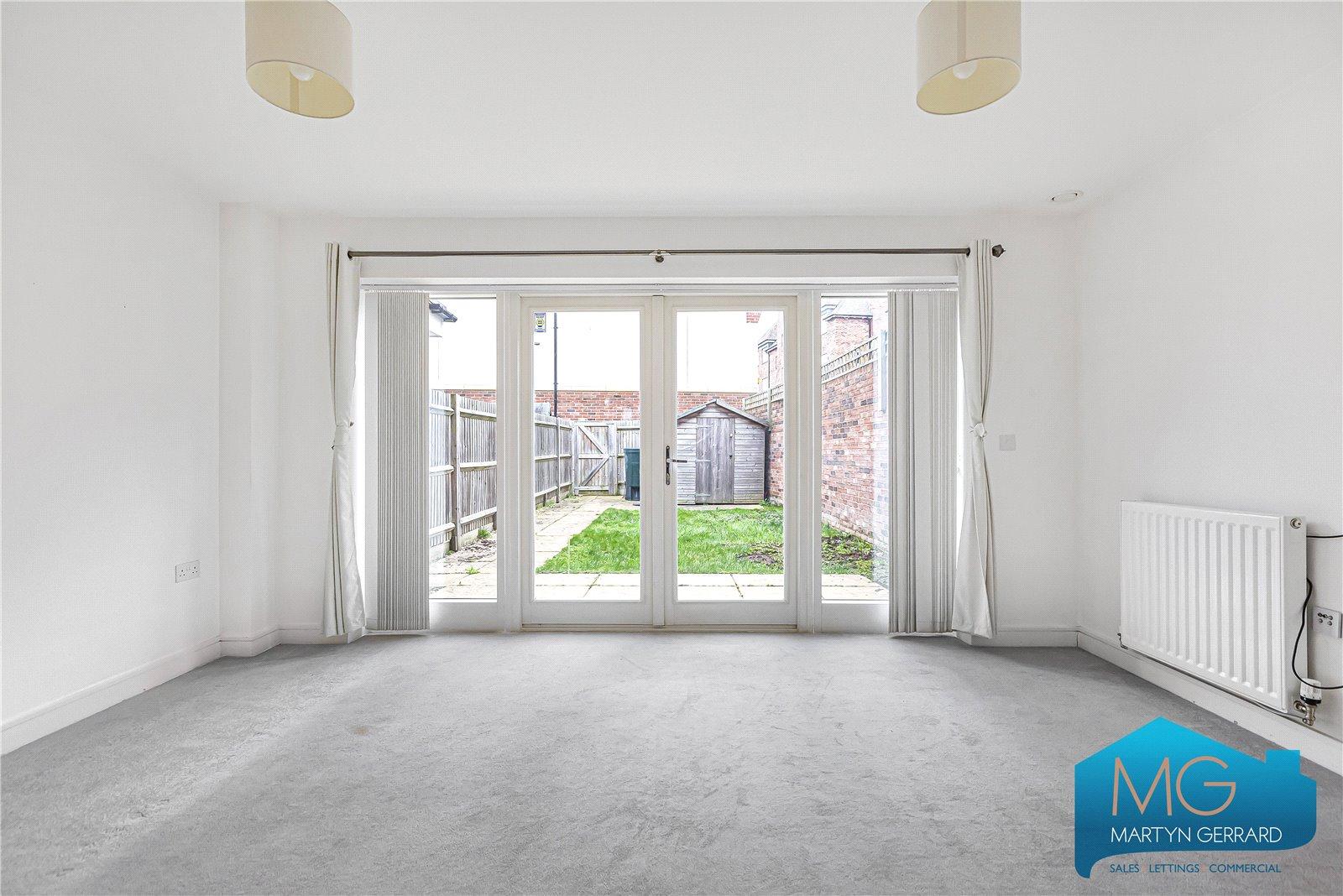 3 bedroom End of Terrace House to rent - Martyn Gerrard