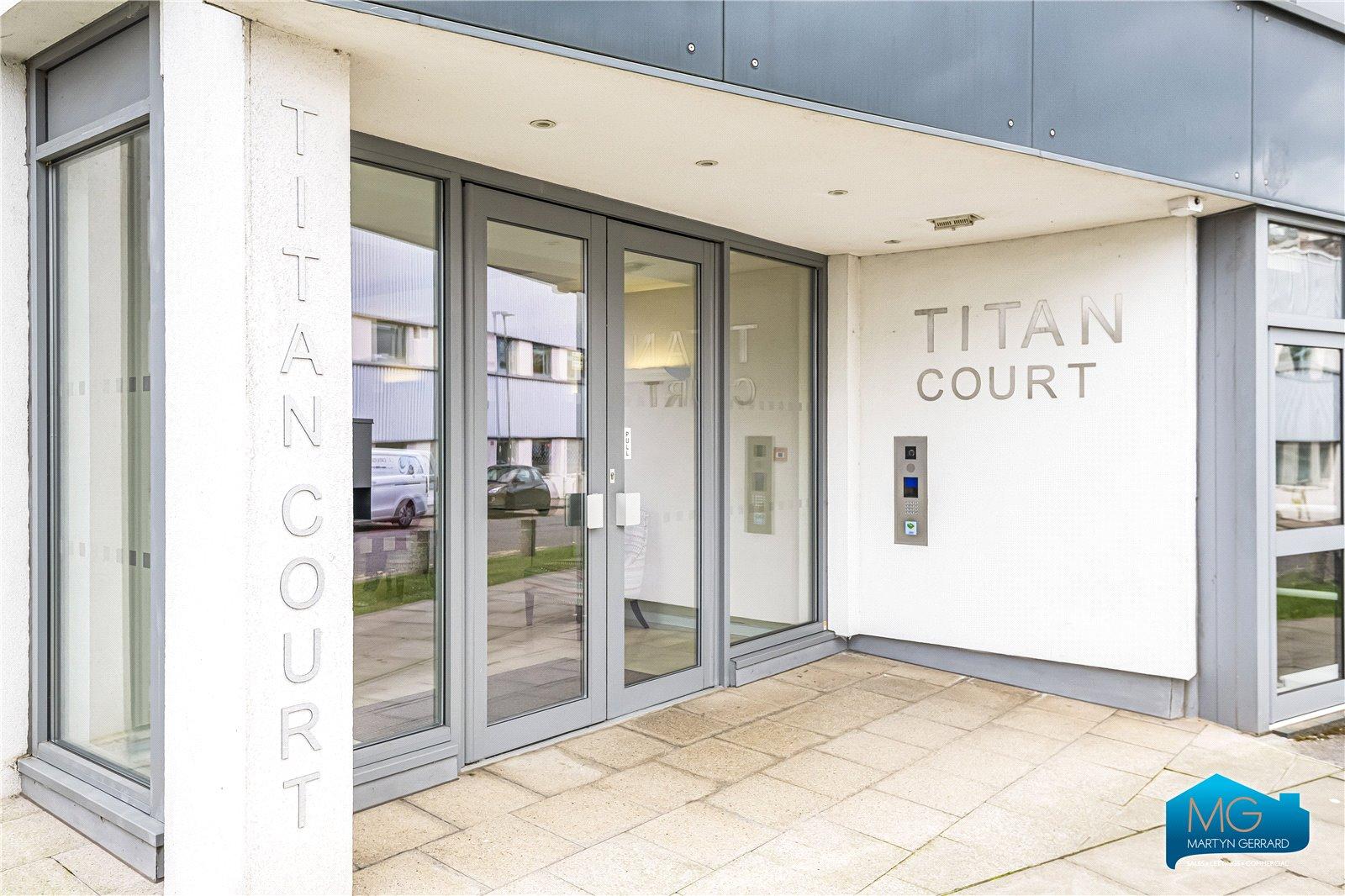 2 bedroom Apartment to rent - Martyn Gerrard