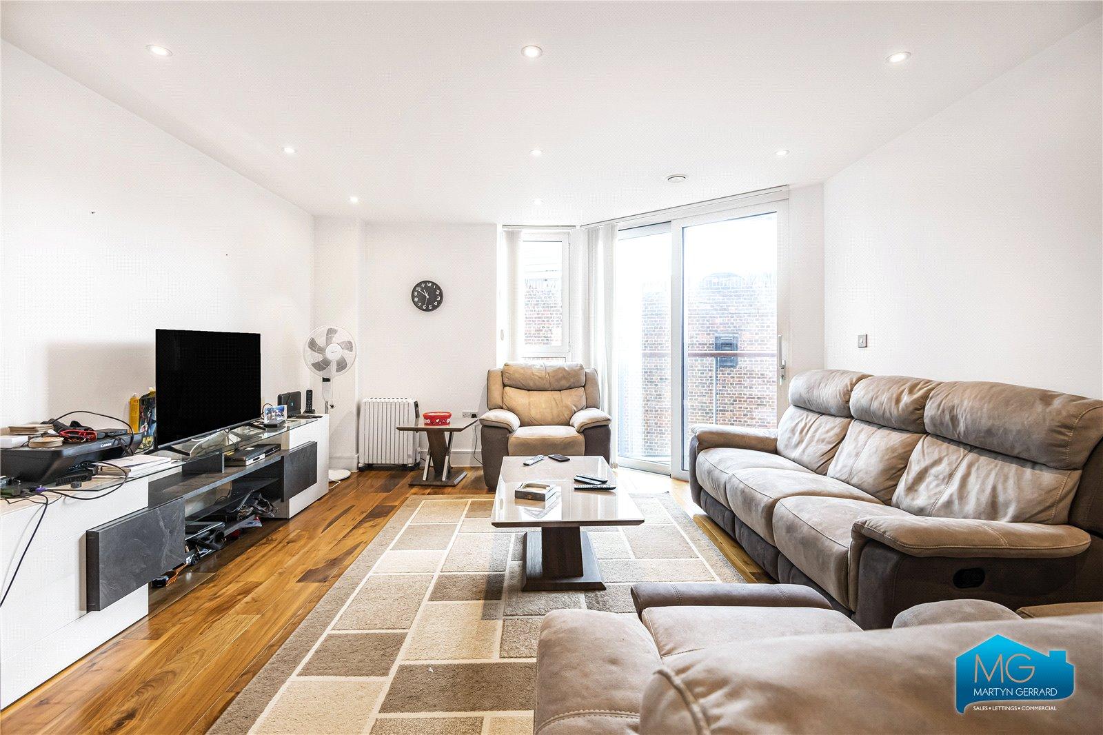2 bedroom Apartment to rent - Martyn Gerrard